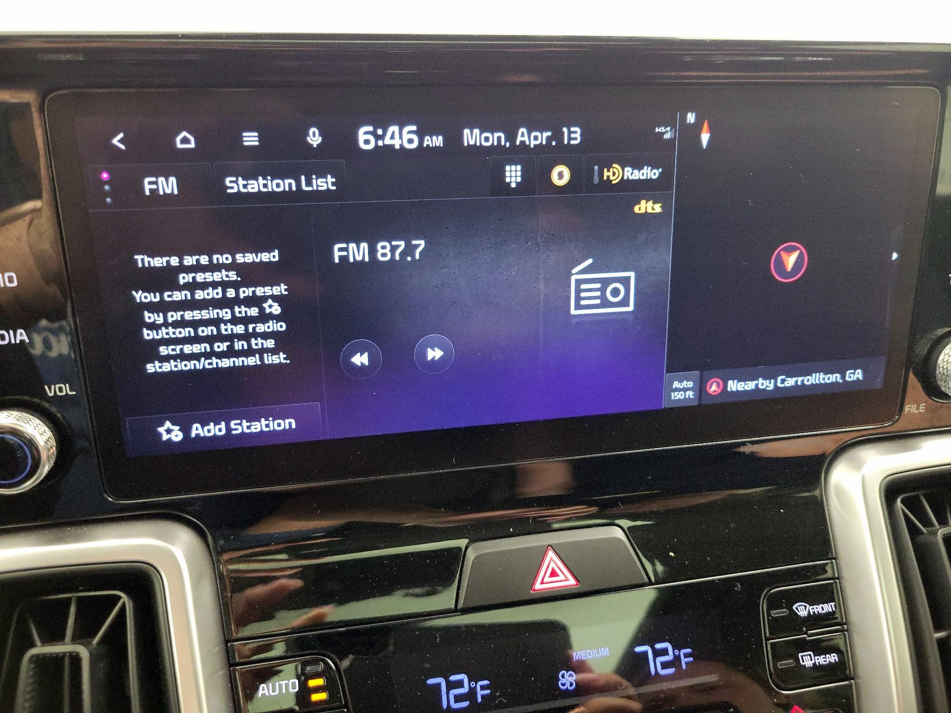 Thumbnail: 2023 Kia Sorento - 16