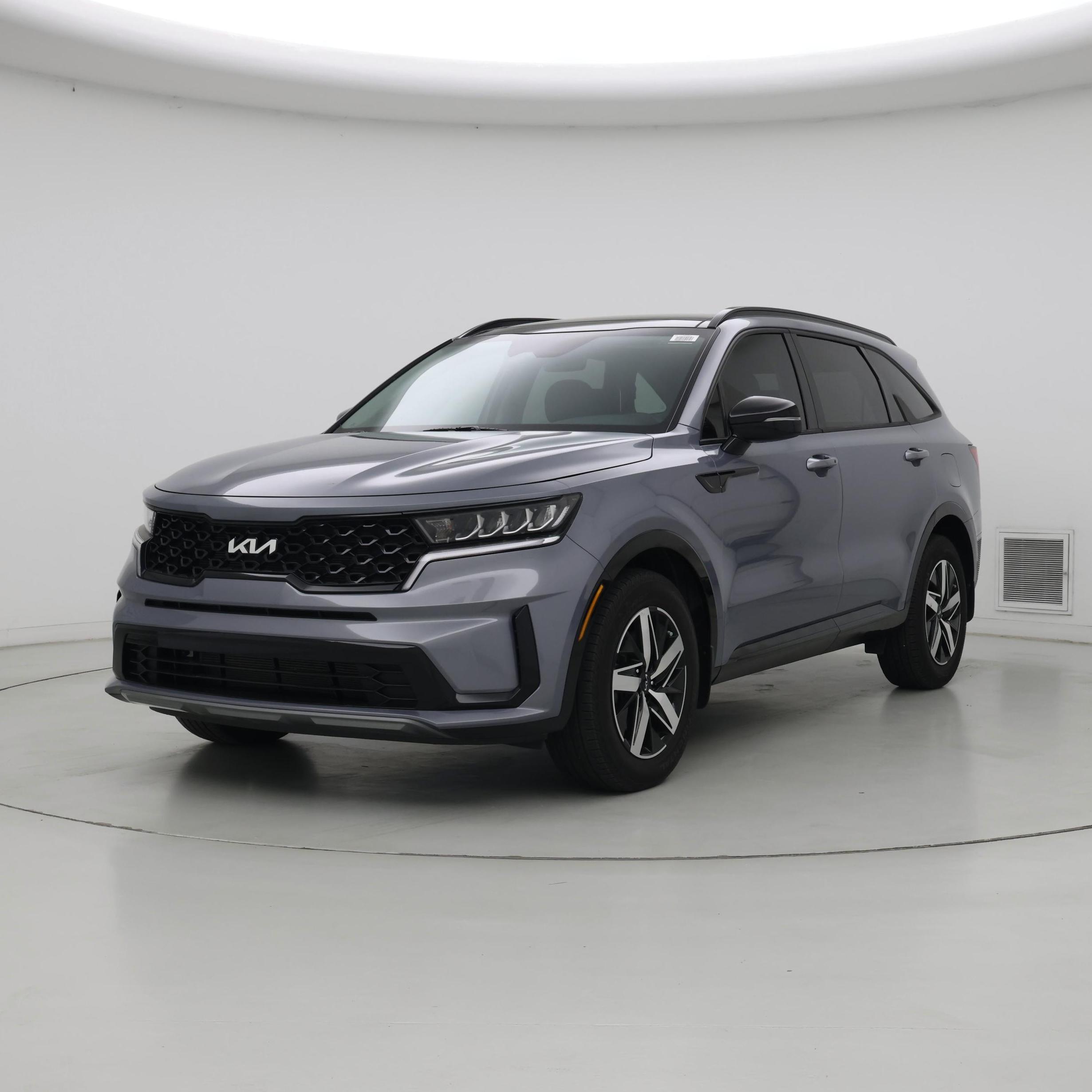 Thumbnail: 2023 Kia Sorento - 4