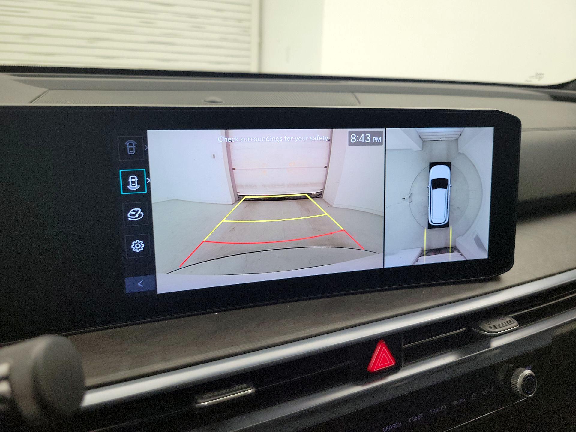 Thumbnail: 2024 Kia Sorento - 15