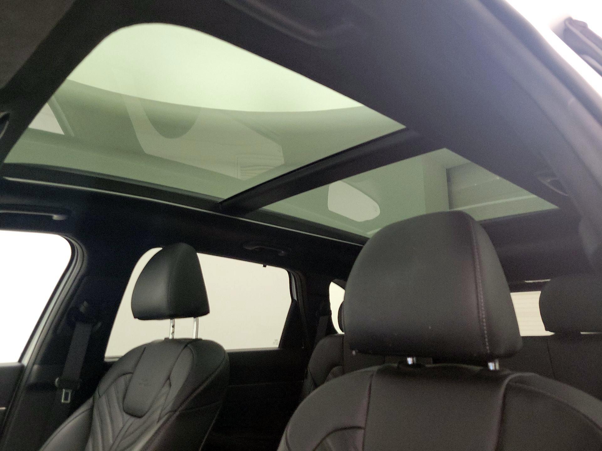 Thumbnail: 2024 Kia Sorento - 20