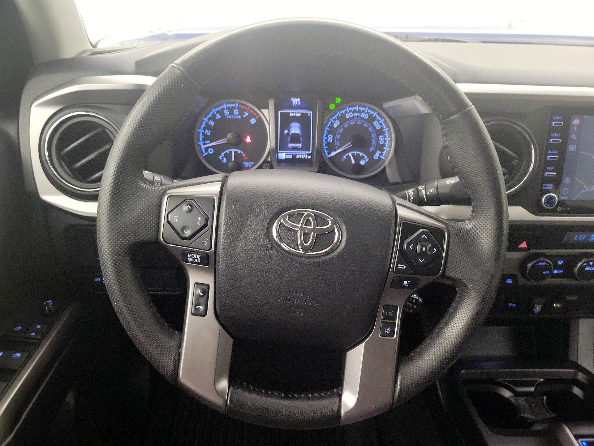 Thumbnail: 2022 Toyota Tacoma - 10