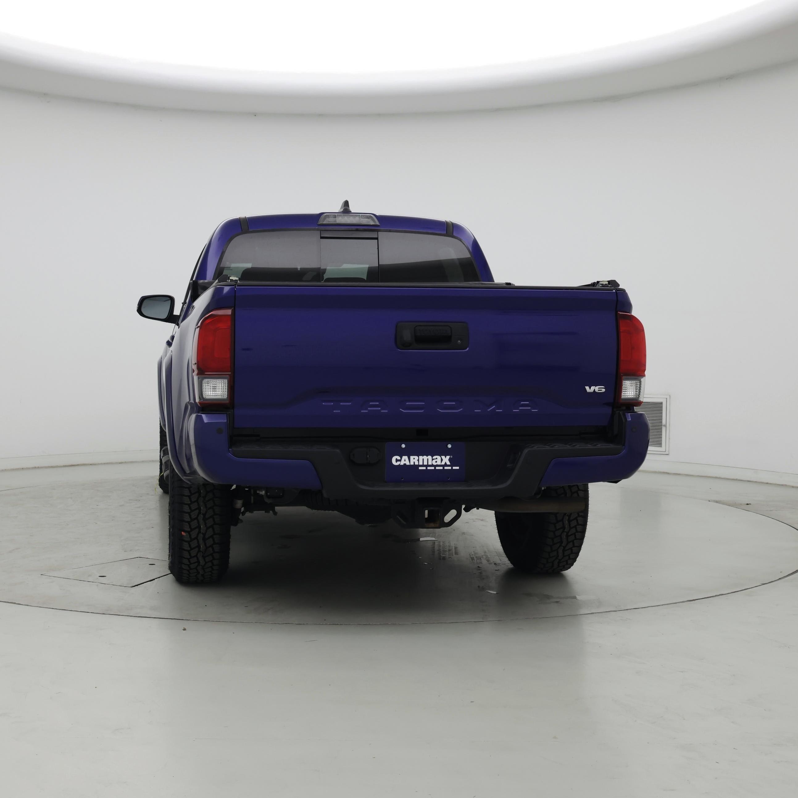 Thumbnail: 2022 Toyota Tacoma - 6