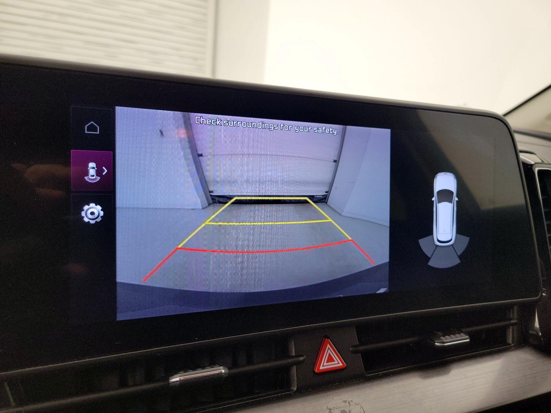 Thumbnail: 2023 Kia Sportage - 15