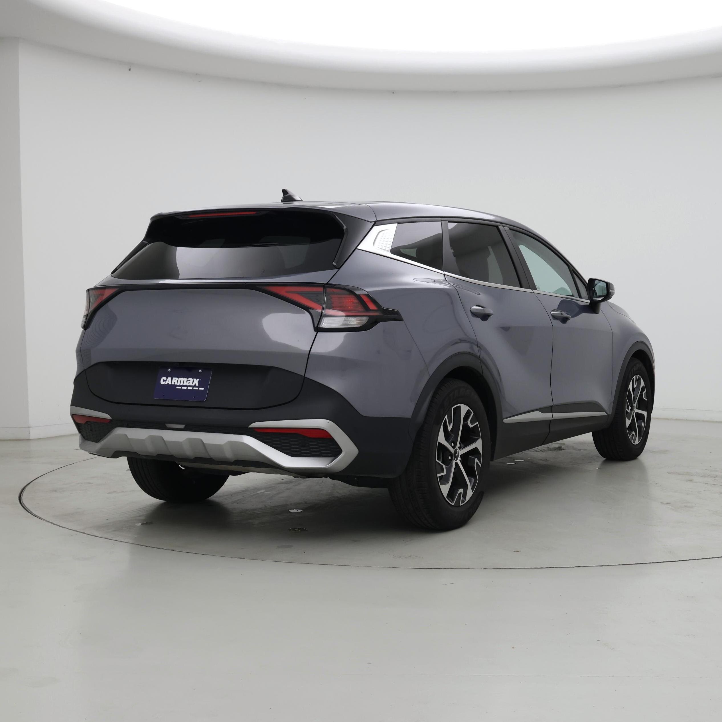 Thumbnail: 2023 Kia Sportage - 8