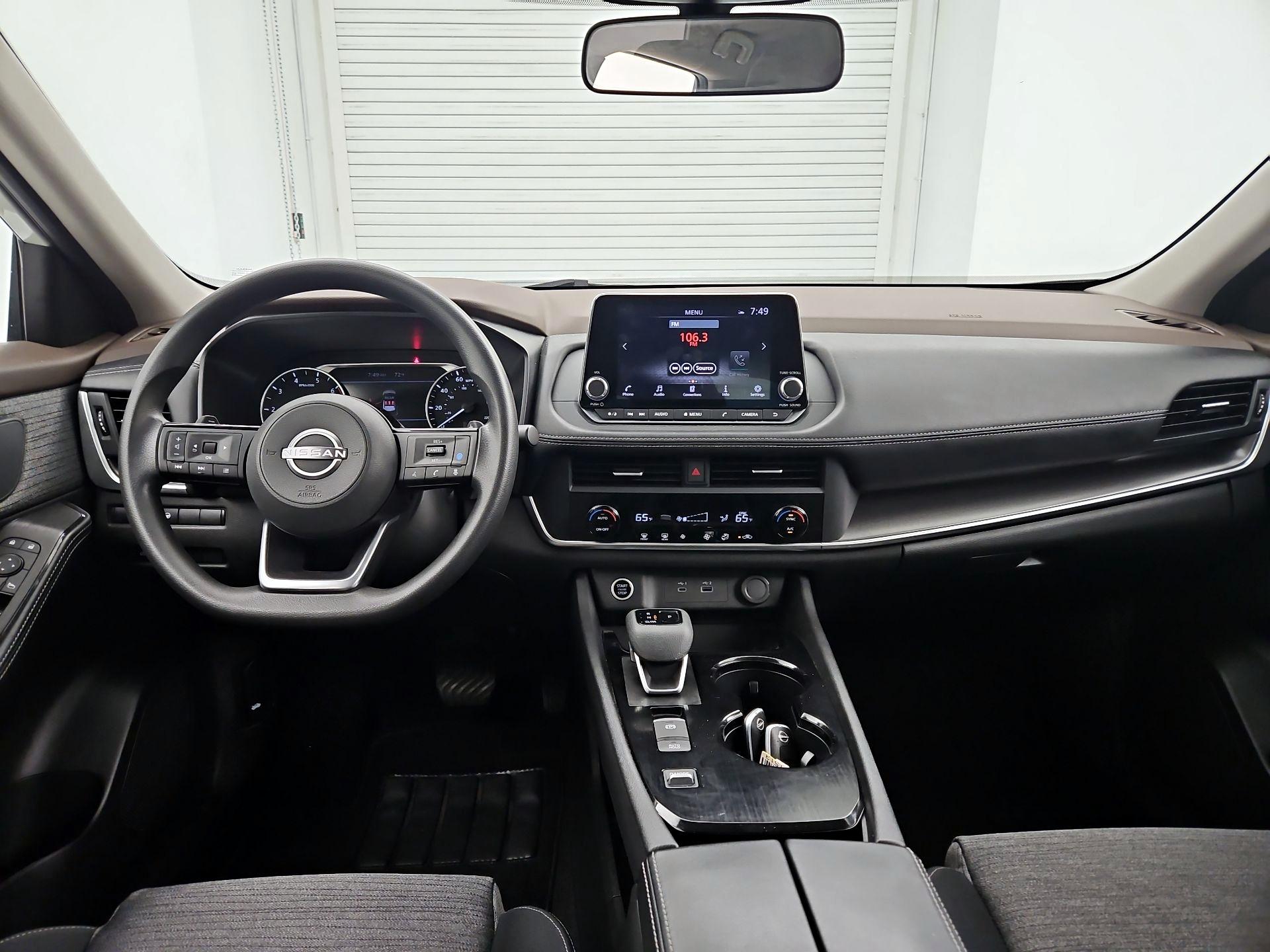 Thumbnail: 2023 Nissan Rogue - 9