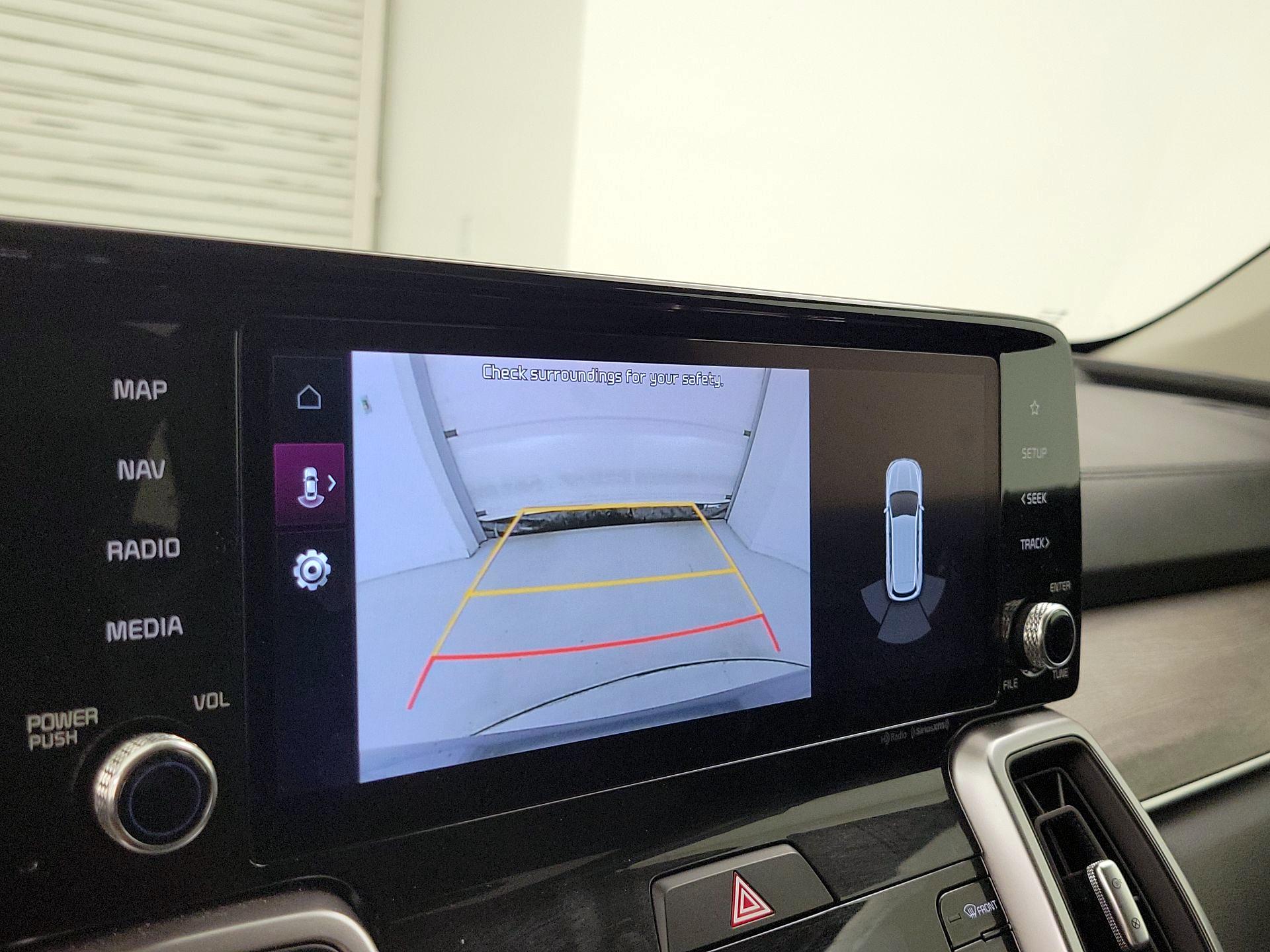 Thumbnail: 2023 Kia Sorento - 15