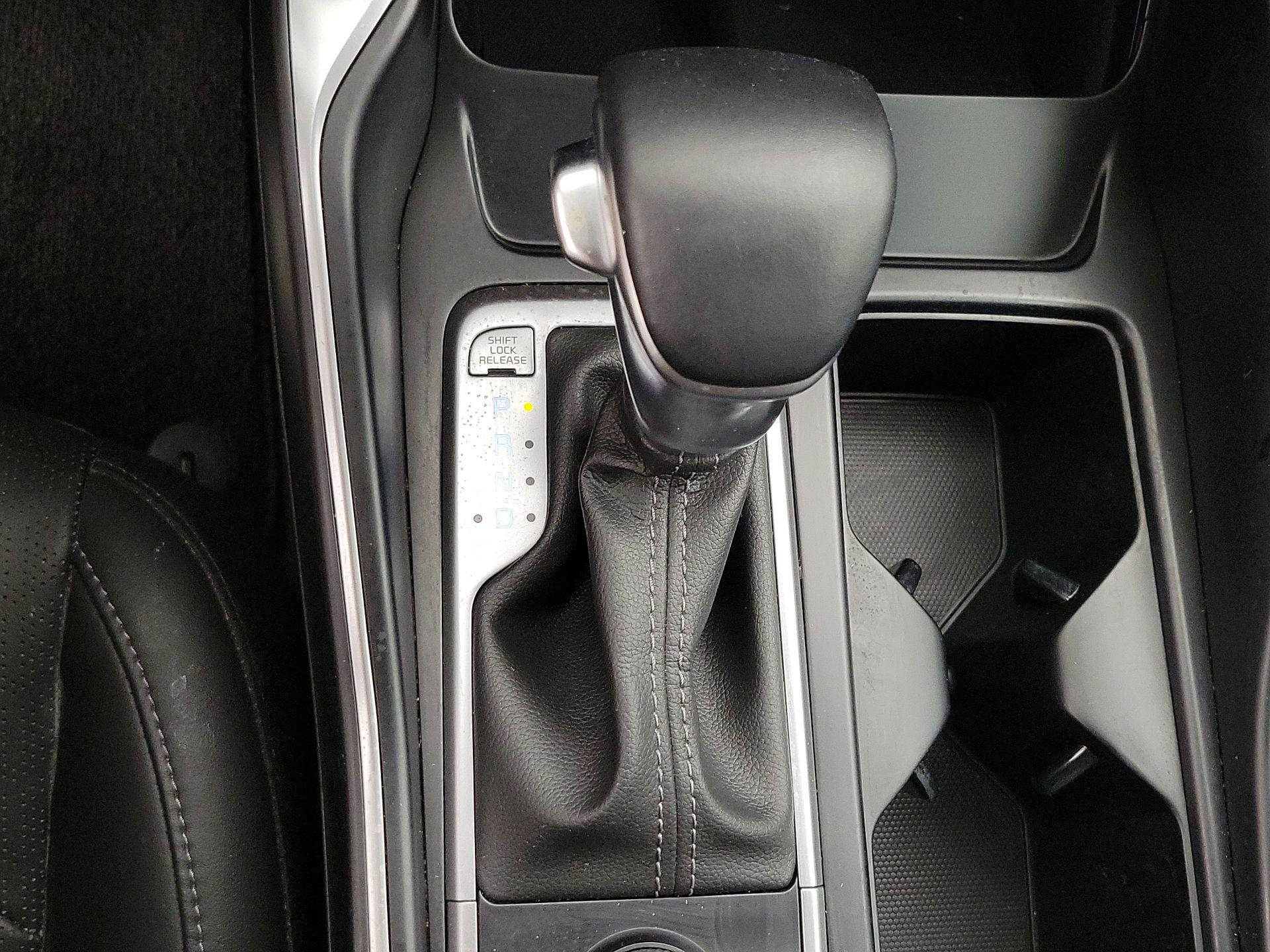 Thumbnail: 2023 Kia Sorento - 18