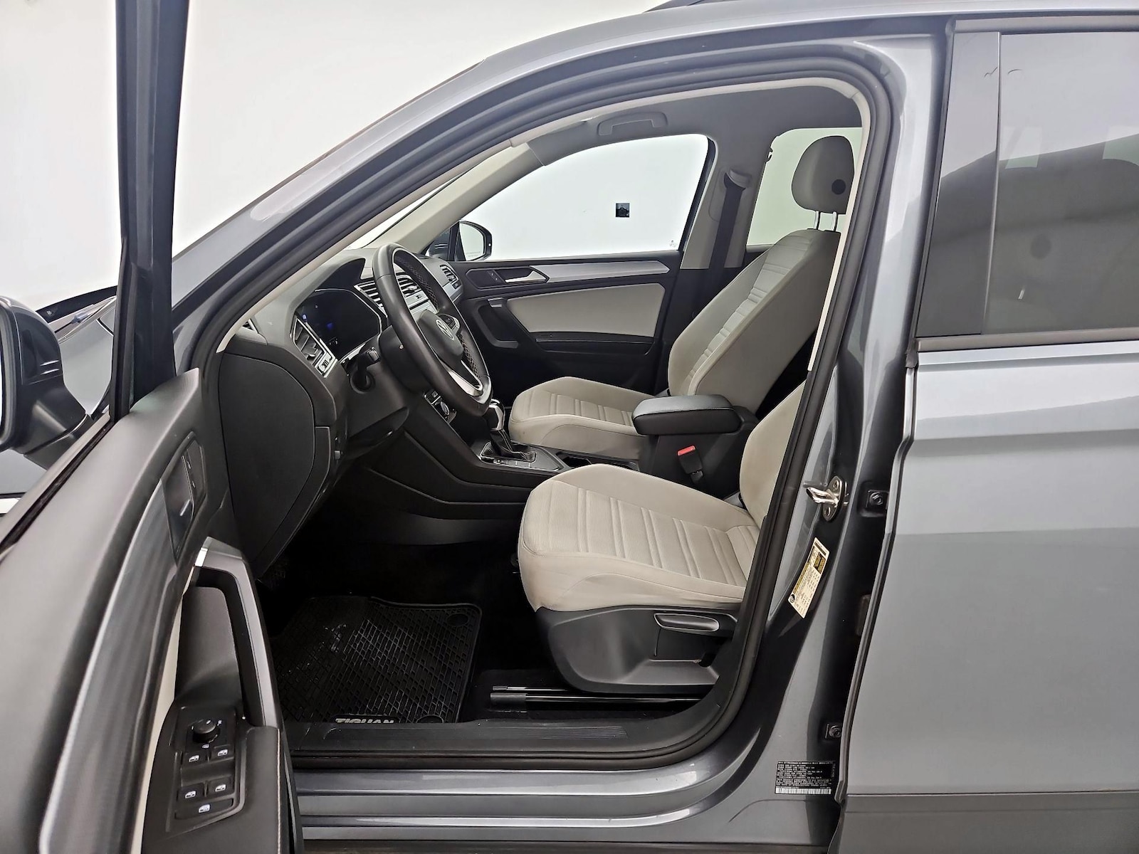 2022 Volkswagen Tiguan S - Photo 12