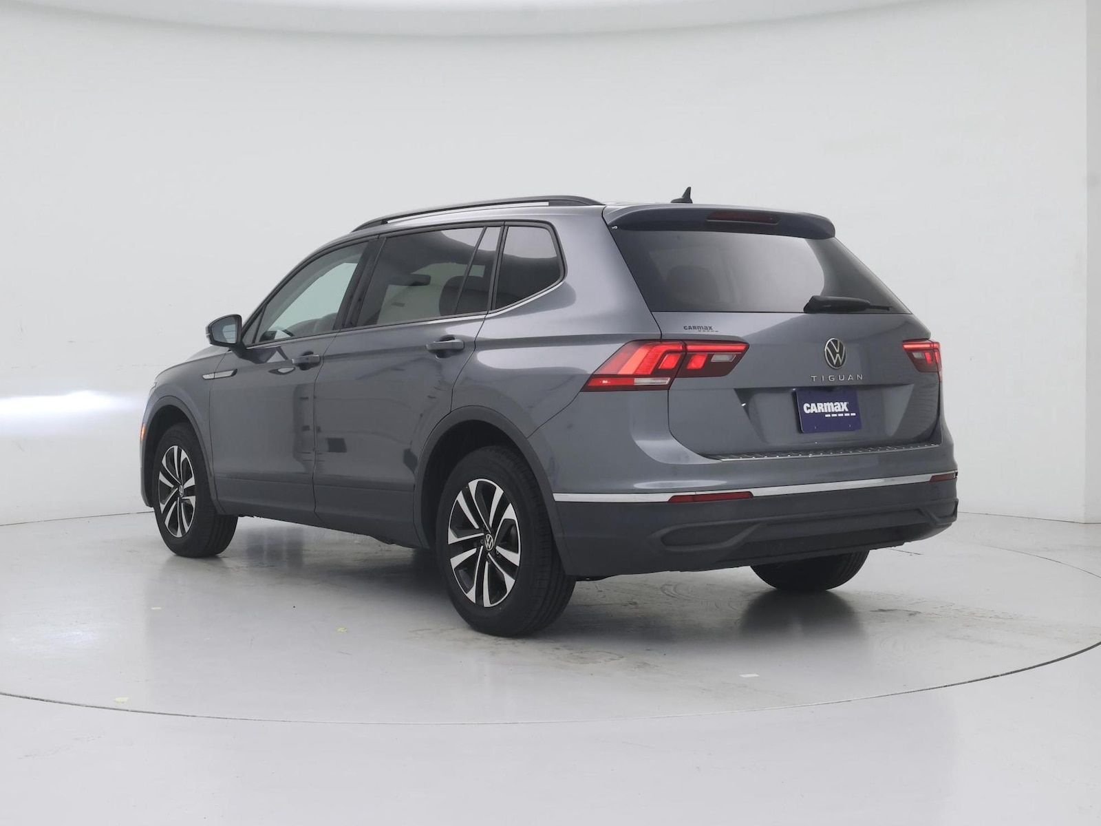 2022 Volkswagen Tiguan S - Photo 3