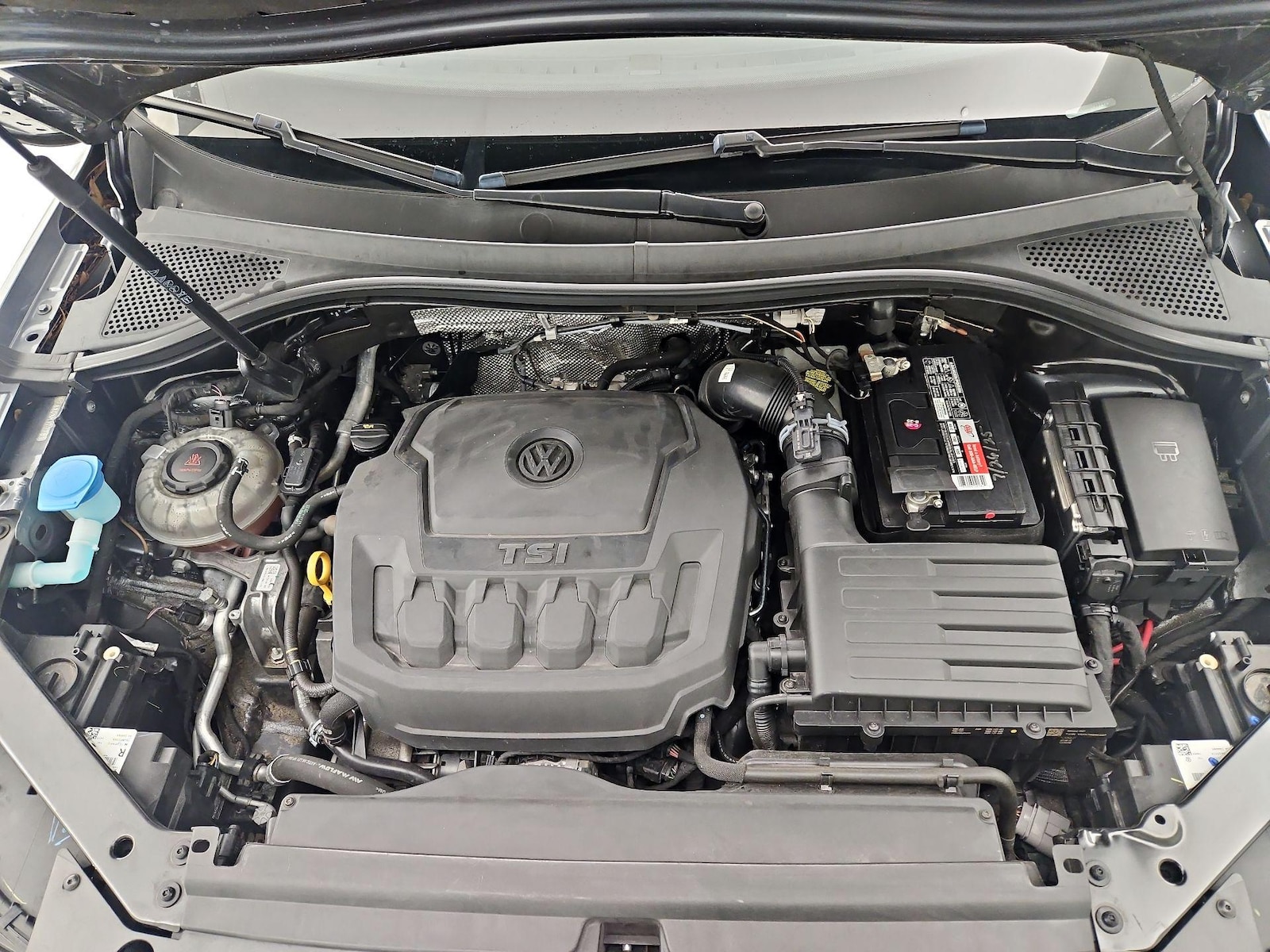 2022 Volkswagen Tiguan S - Photo 24