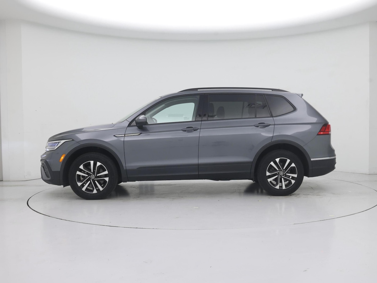 2022 Volkswagen Tiguan S - Photo 4