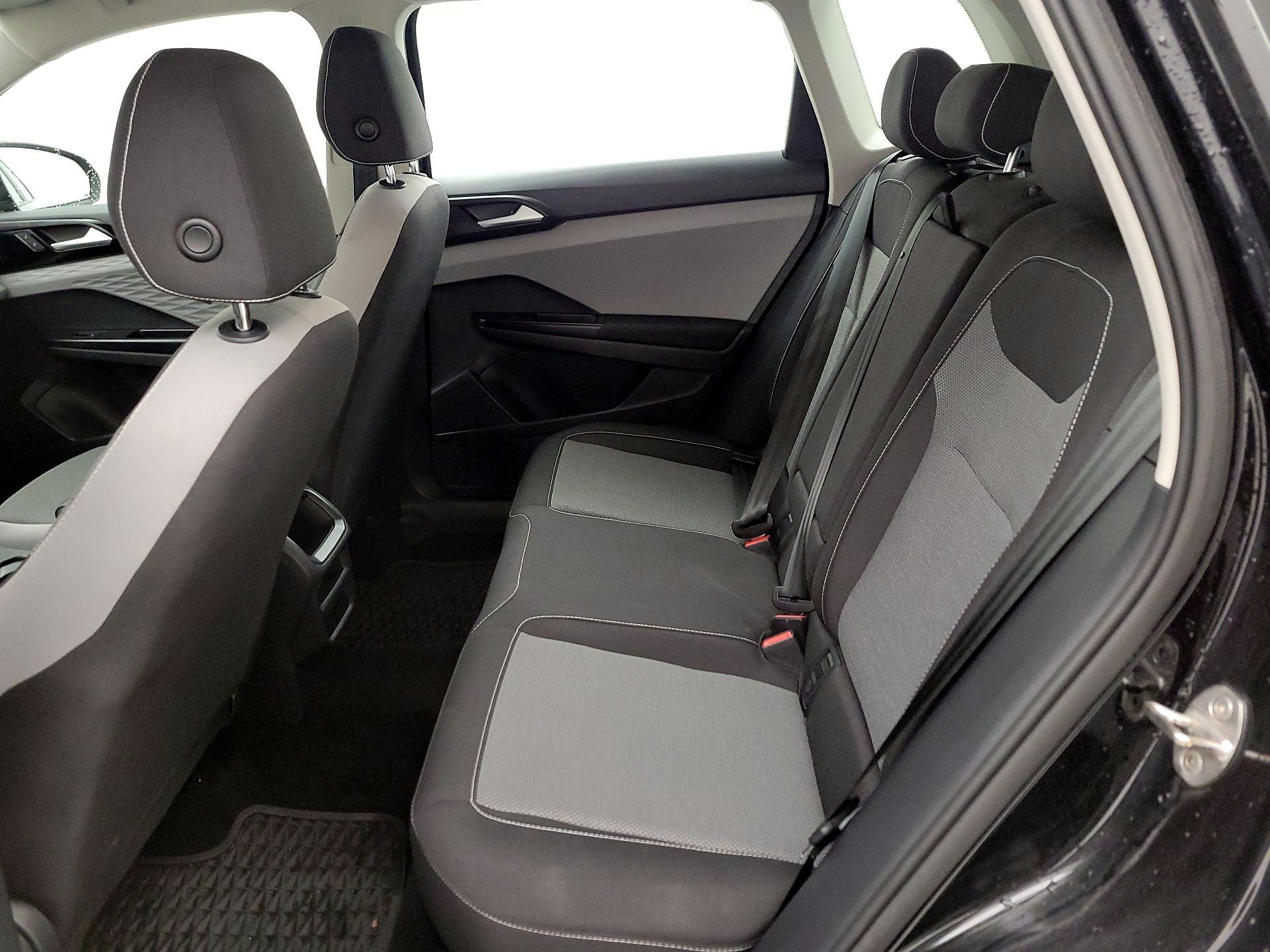 Thumbnail: 2023 Volkswagen Taos - 19