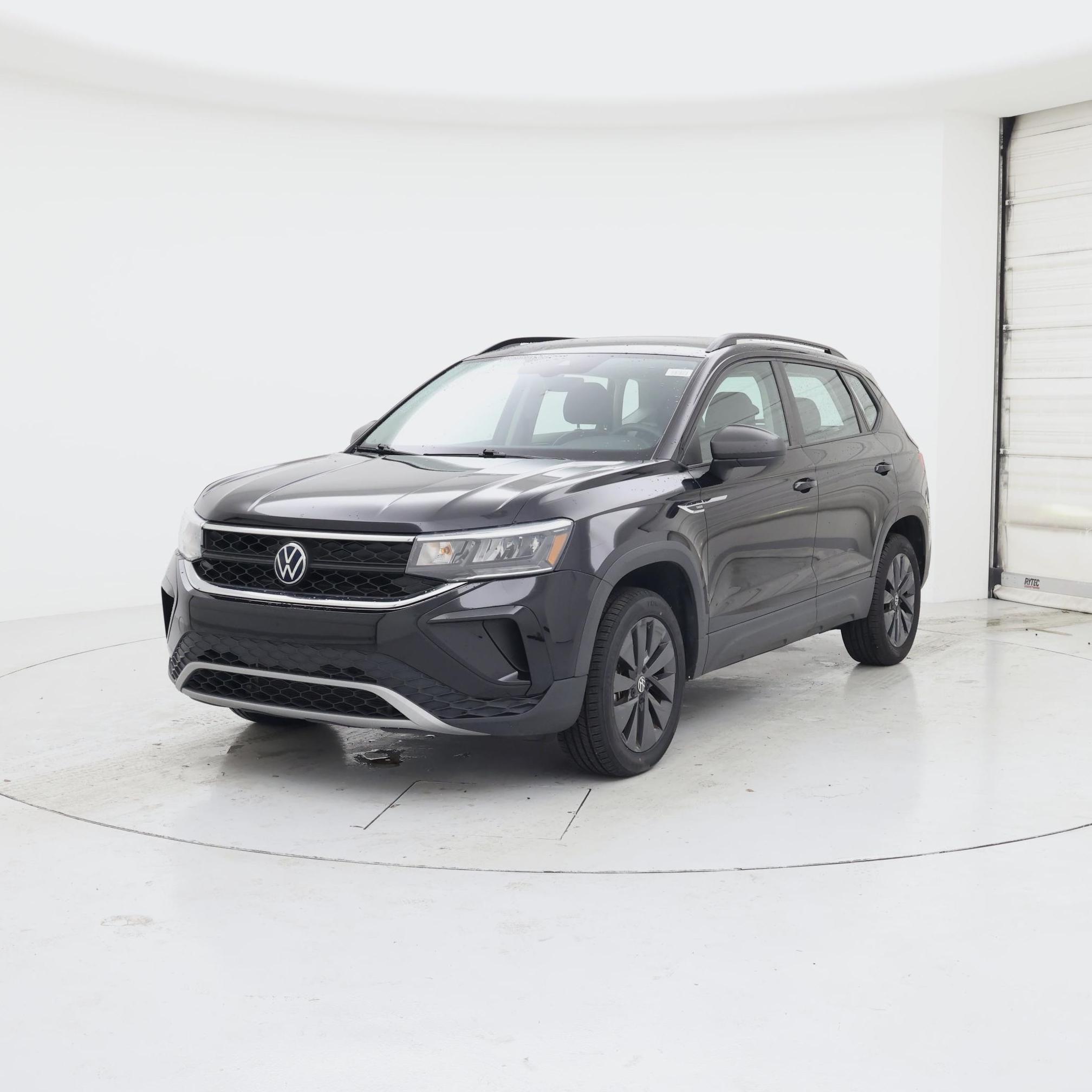 Thumbnail: 2023 Volkswagen Taos - 4