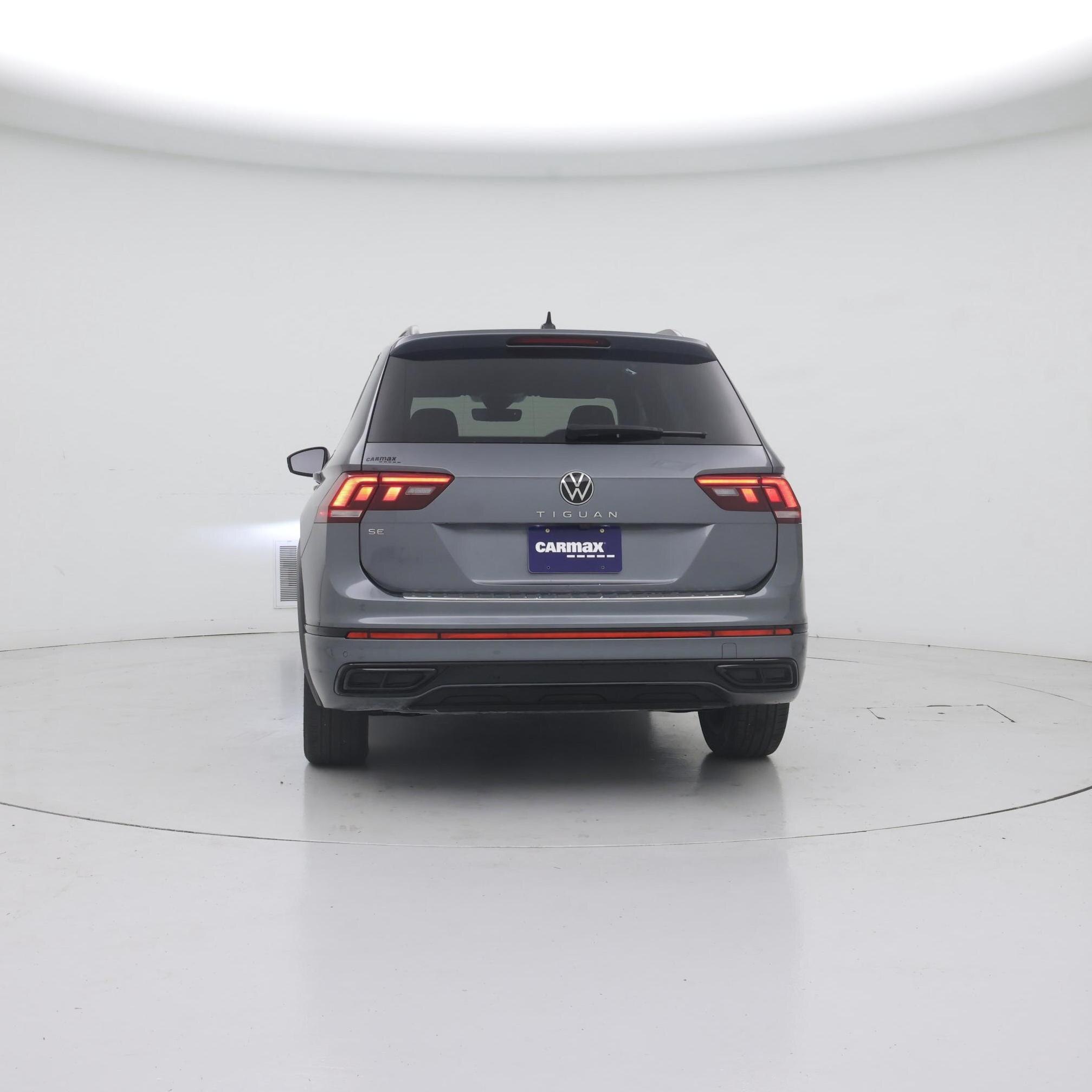 Thumbnail: 2022 Volkswagen Tiguan - 6