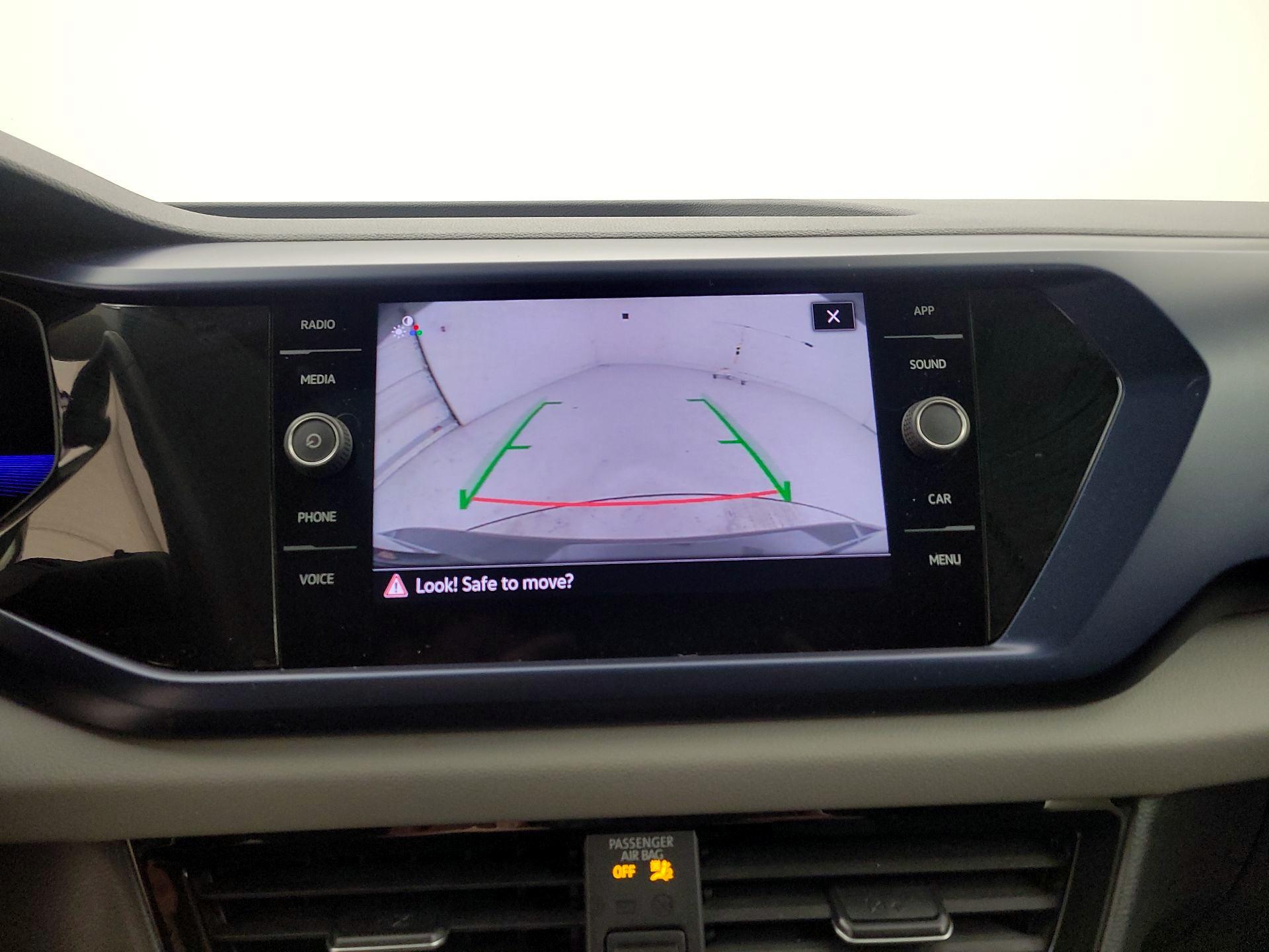 Thumbnail: 2023 Volkswagen Taos - 14