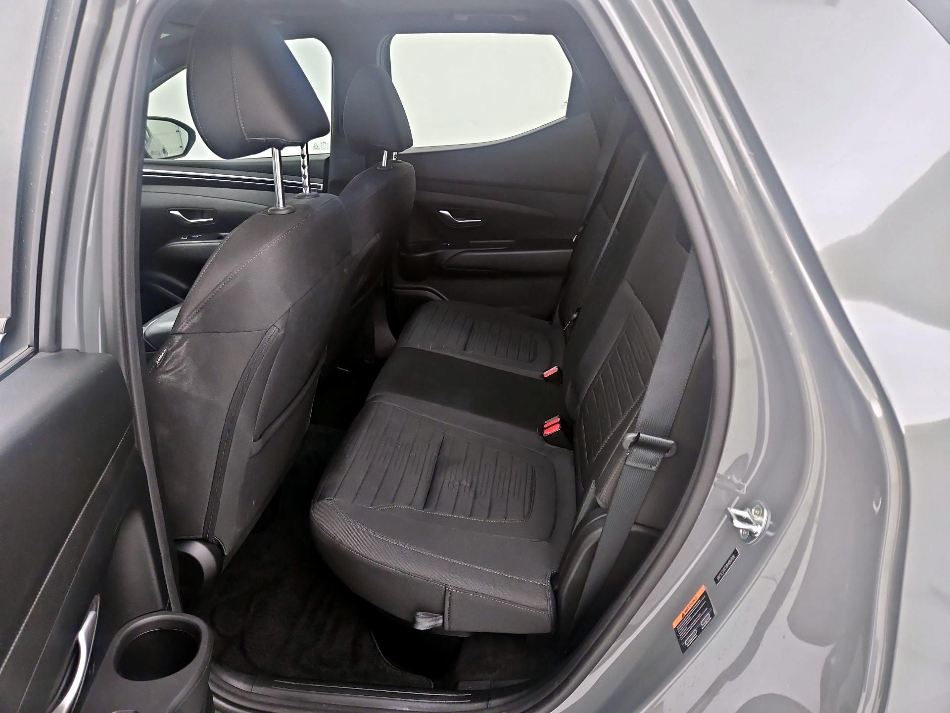 Thumbnail: 2023 Hyundai Santa Cruz - 20