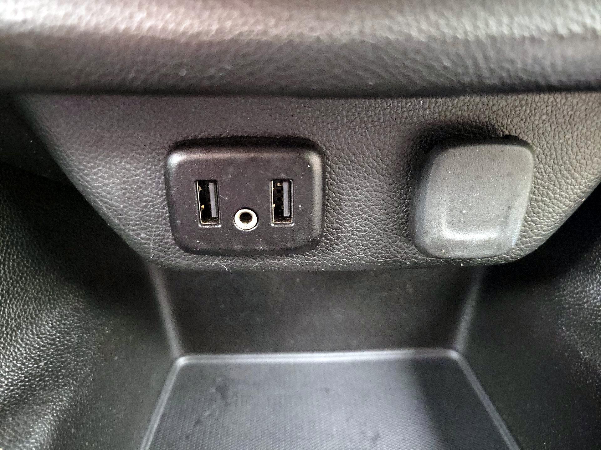 Thumbnail: 2022 Chevrolet Traverse - 18