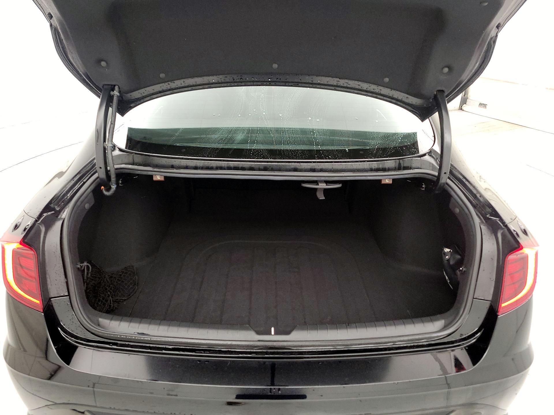 Thumbnail: 2023 Hyundai Sonata - 16