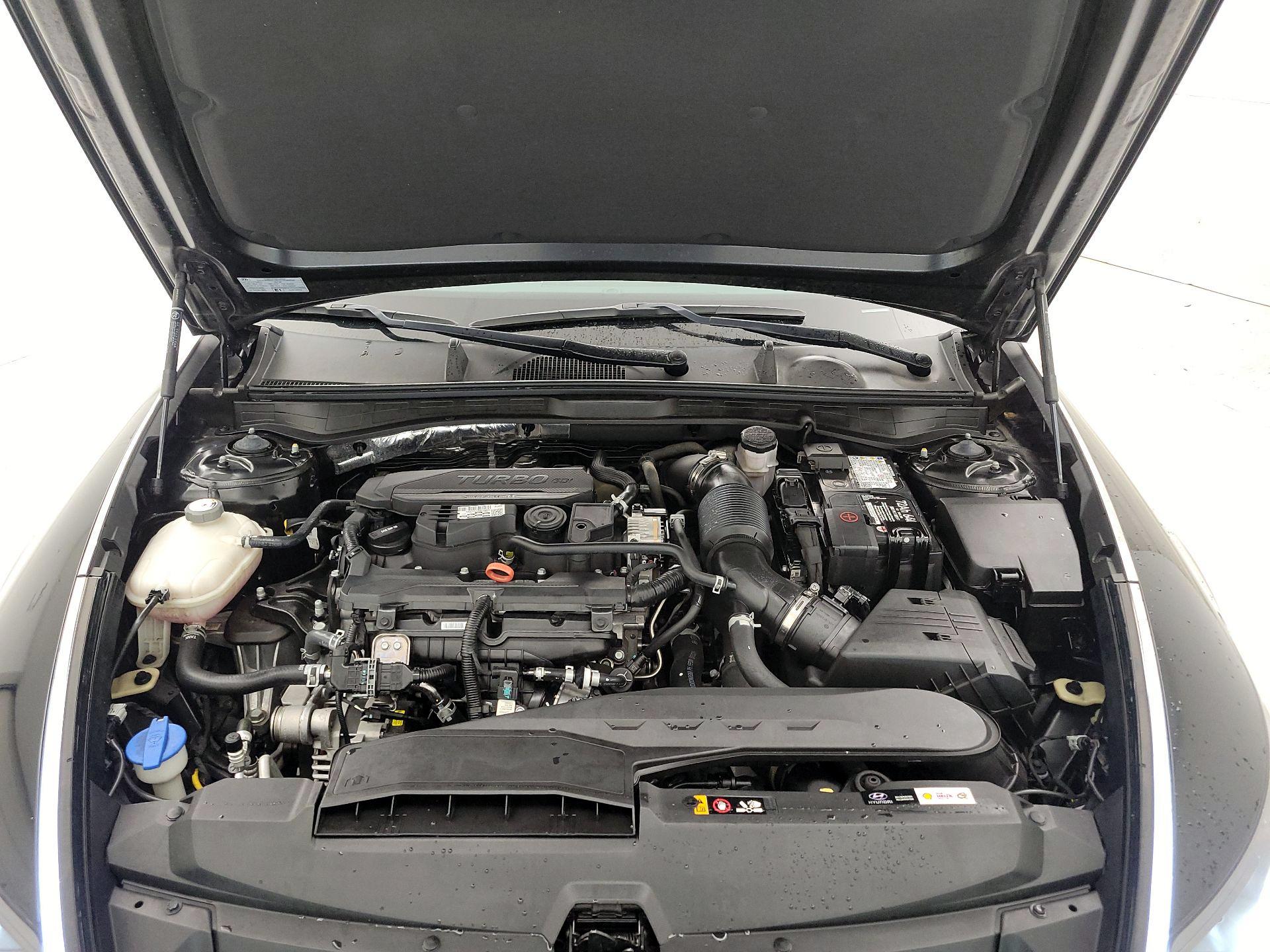 Thumbnail: 2023 Hyundai Sonata - 17