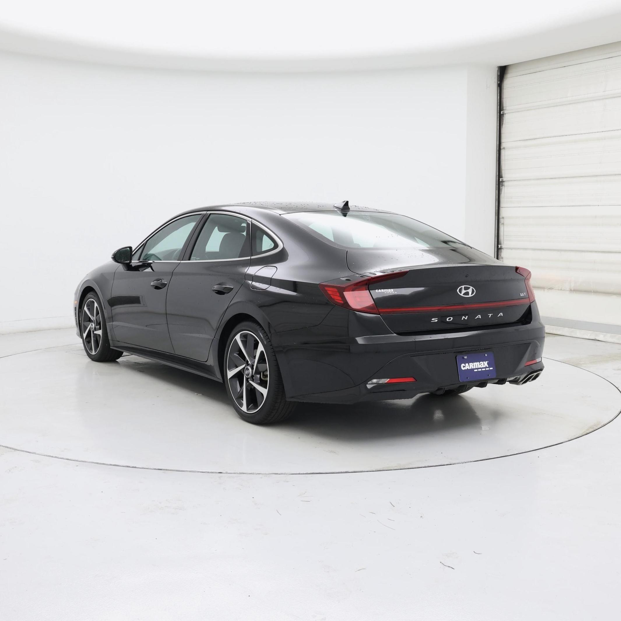 Thumbnail: 2023 Hyundai Sonata - 2