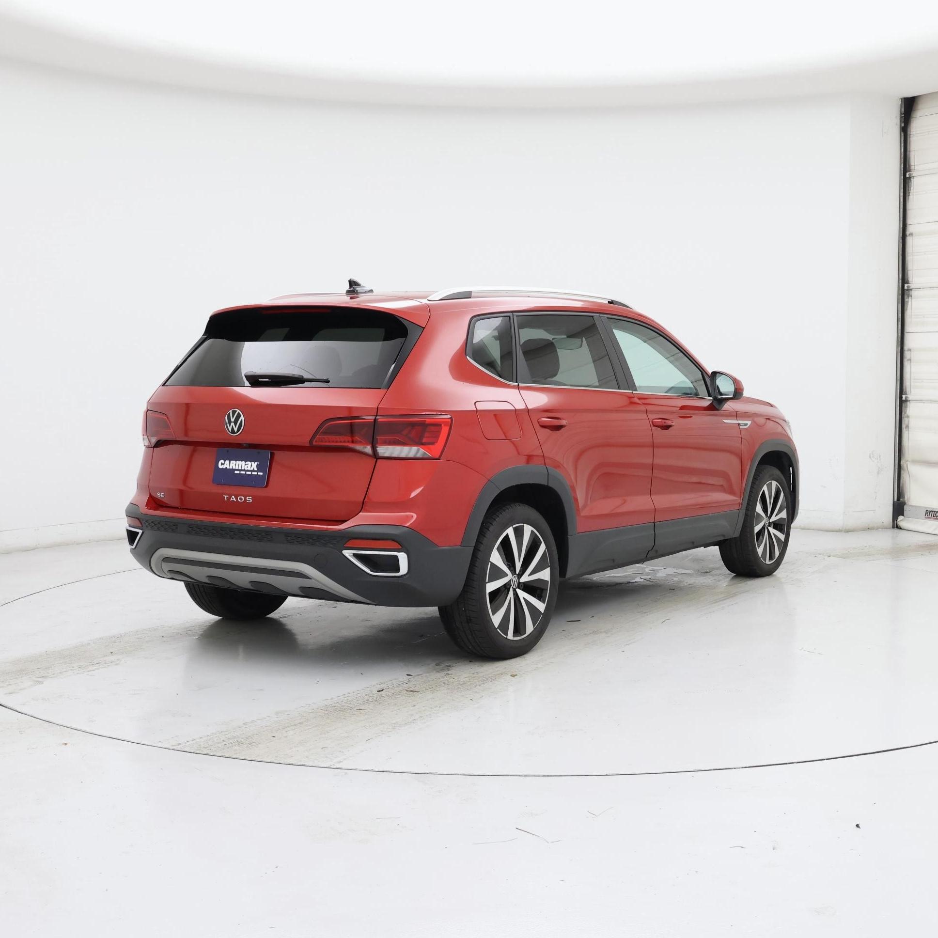 Thumbnail: 2023 Volkswagen Taos - 8