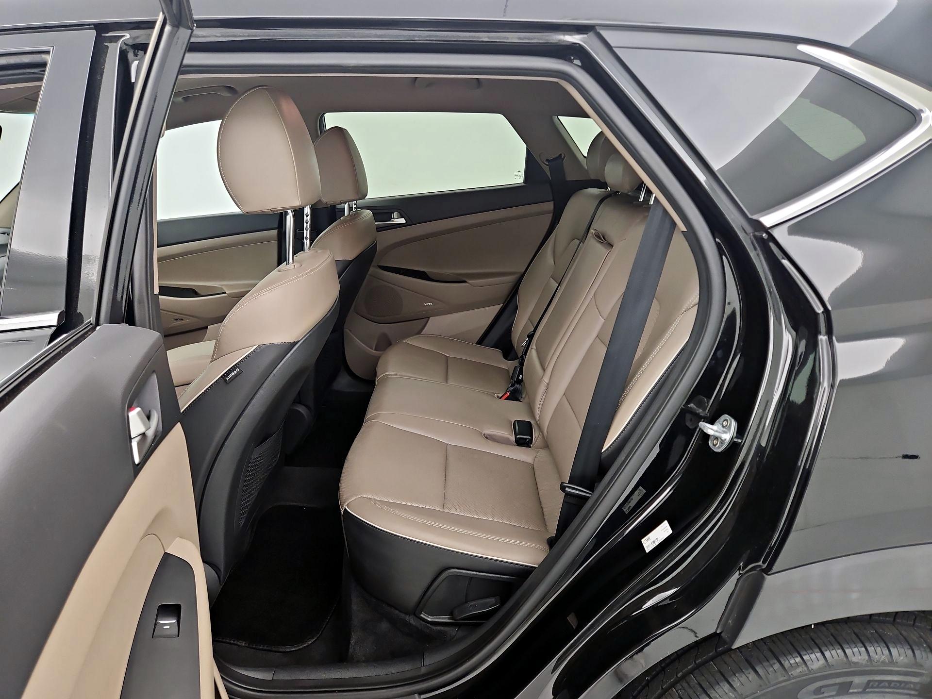 Thumbnail: 2020 Hyundai Tucson - 19