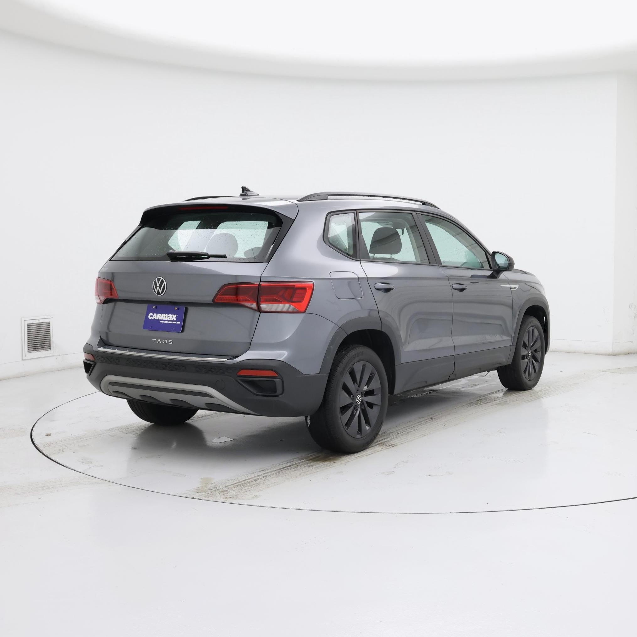 Thumbnail: 2024 Volkswagen Taos - 8