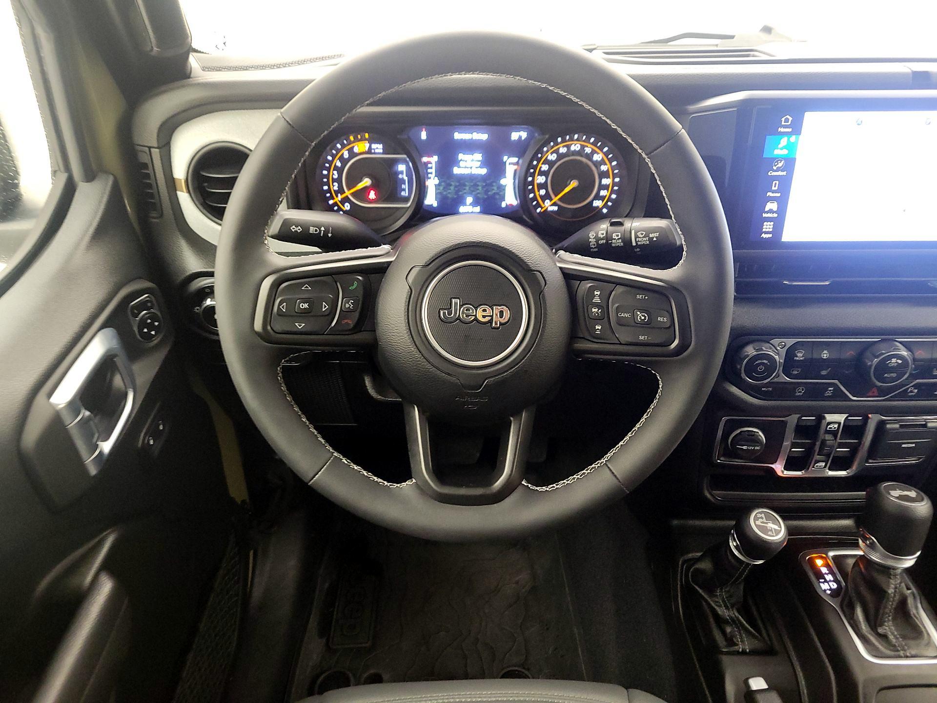 Thumbnail: 2025 Jeep Wrangler - 10