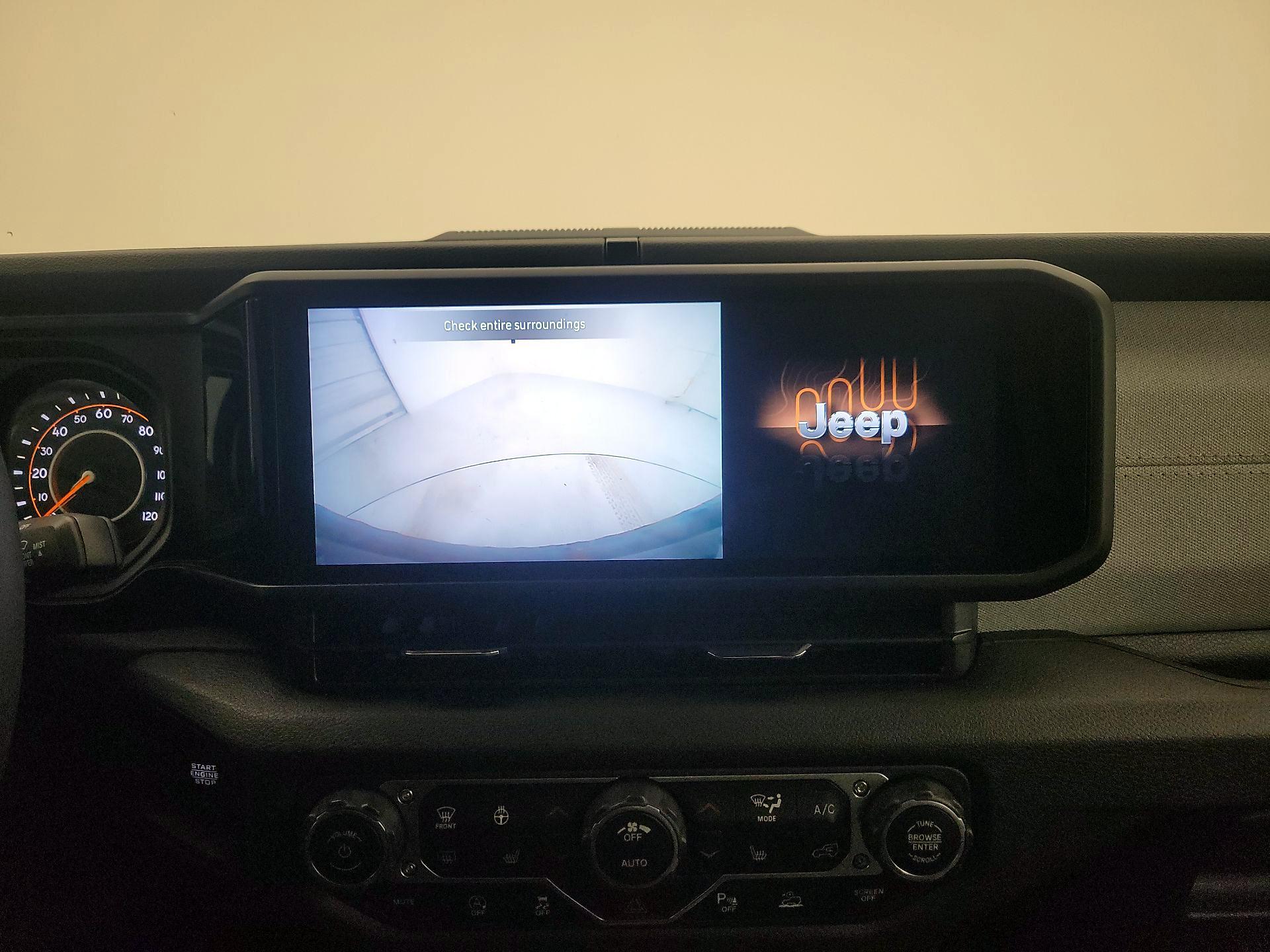 Thumbnail: 2025 Jeep Wrangler - 14