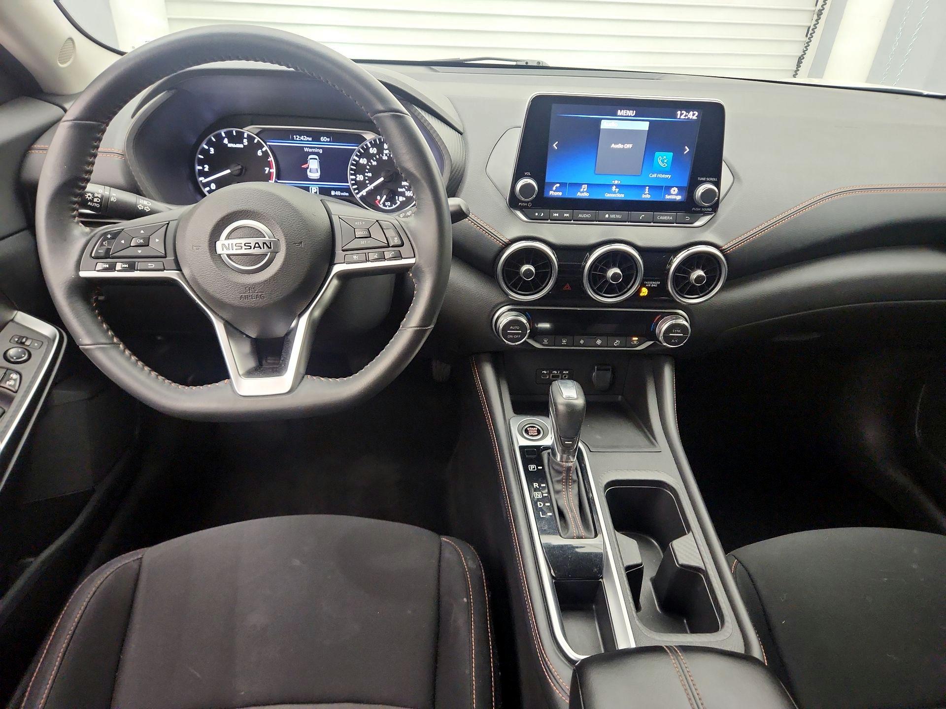 Thumbnail: 2022 Nissan Sentra - 9