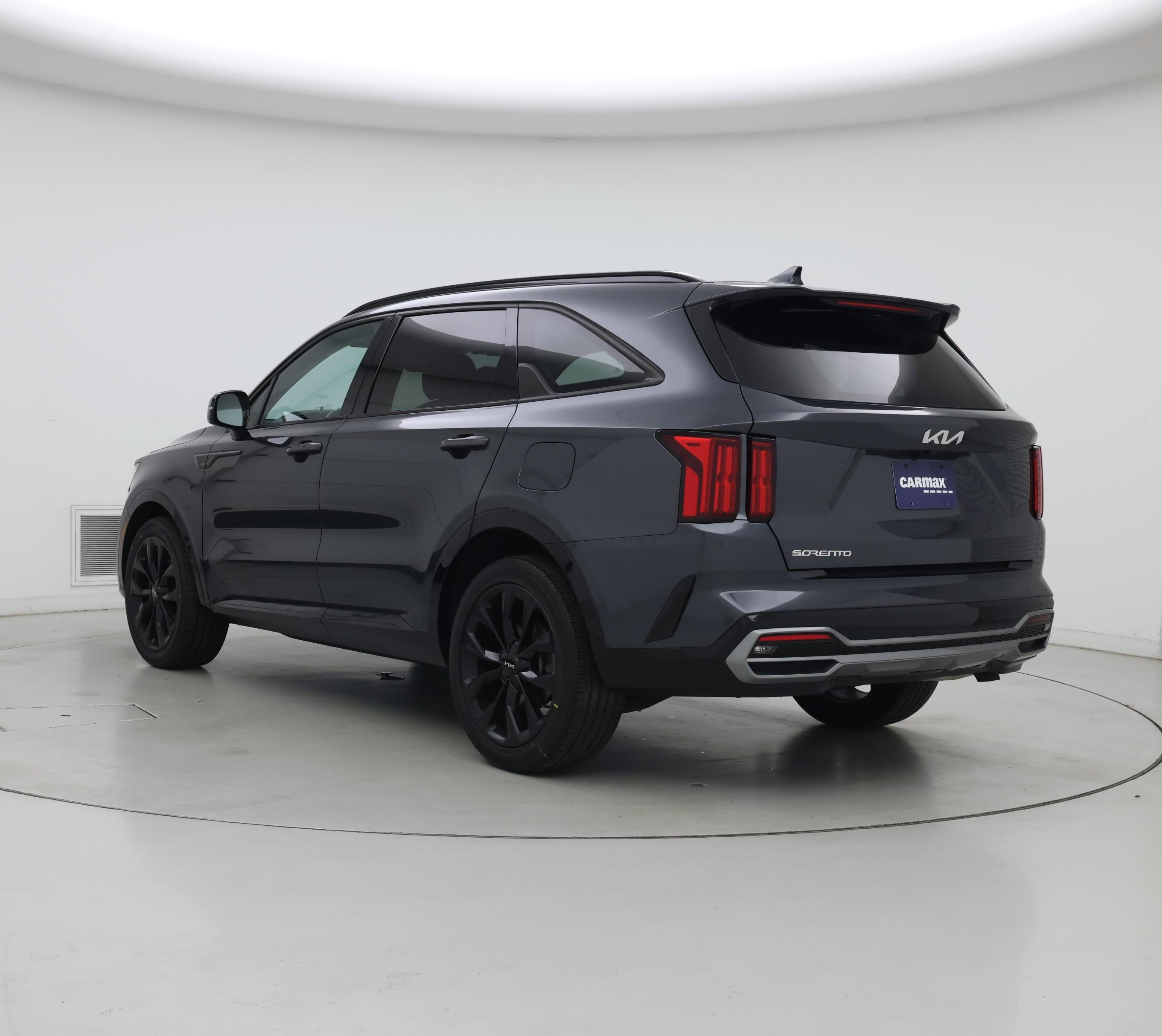 Thumbnail: 2023 Kia Sorento - 2