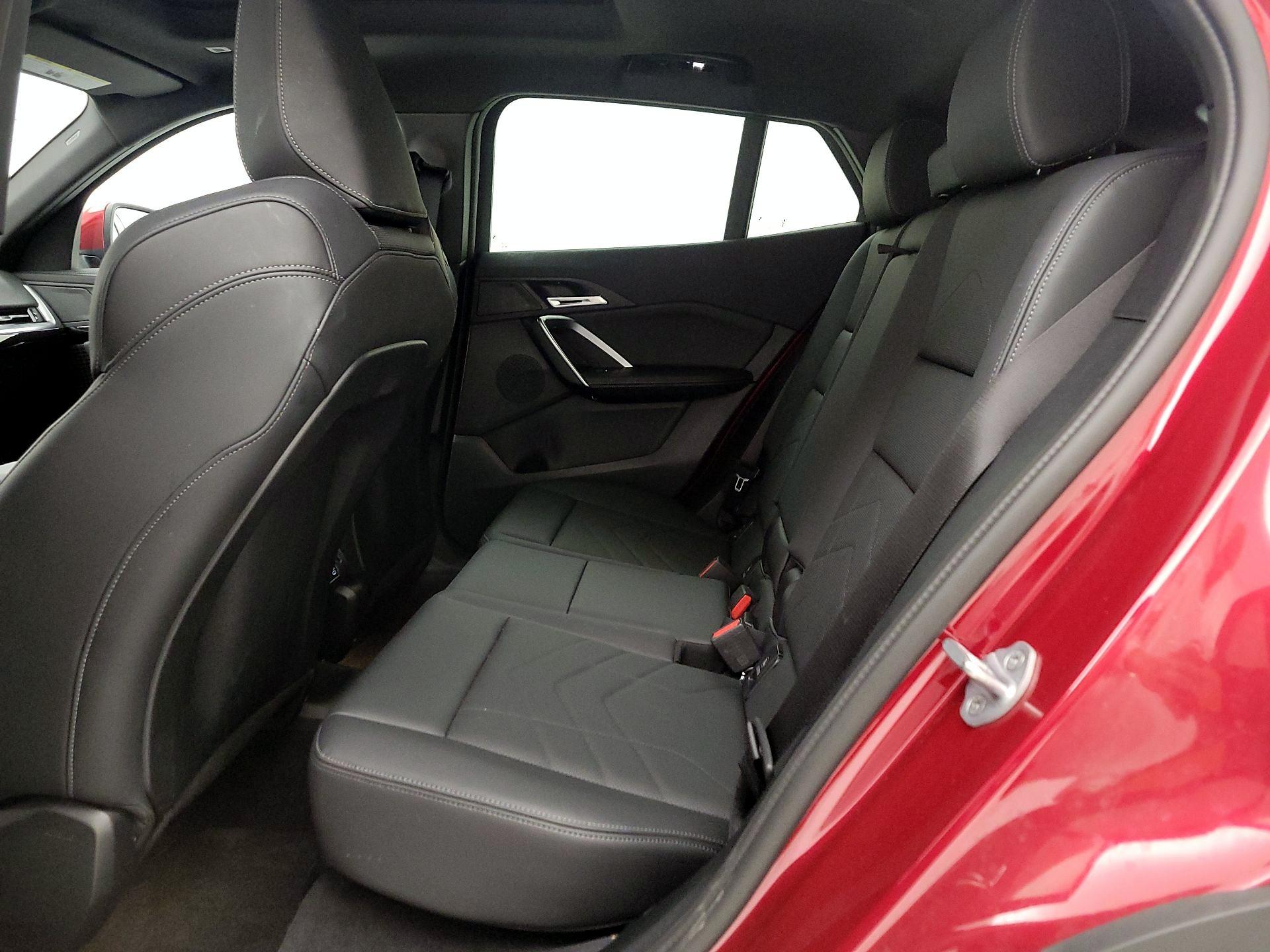 Thumbnail: 2025 BMW X2 - 19