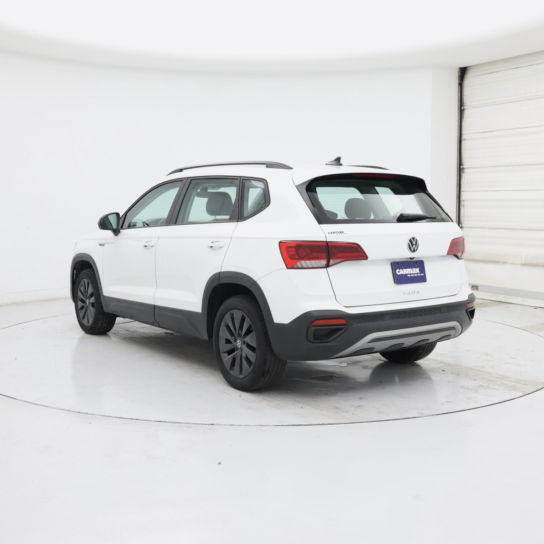 Thumbnail: 2023 Volkswagen Taos - 2