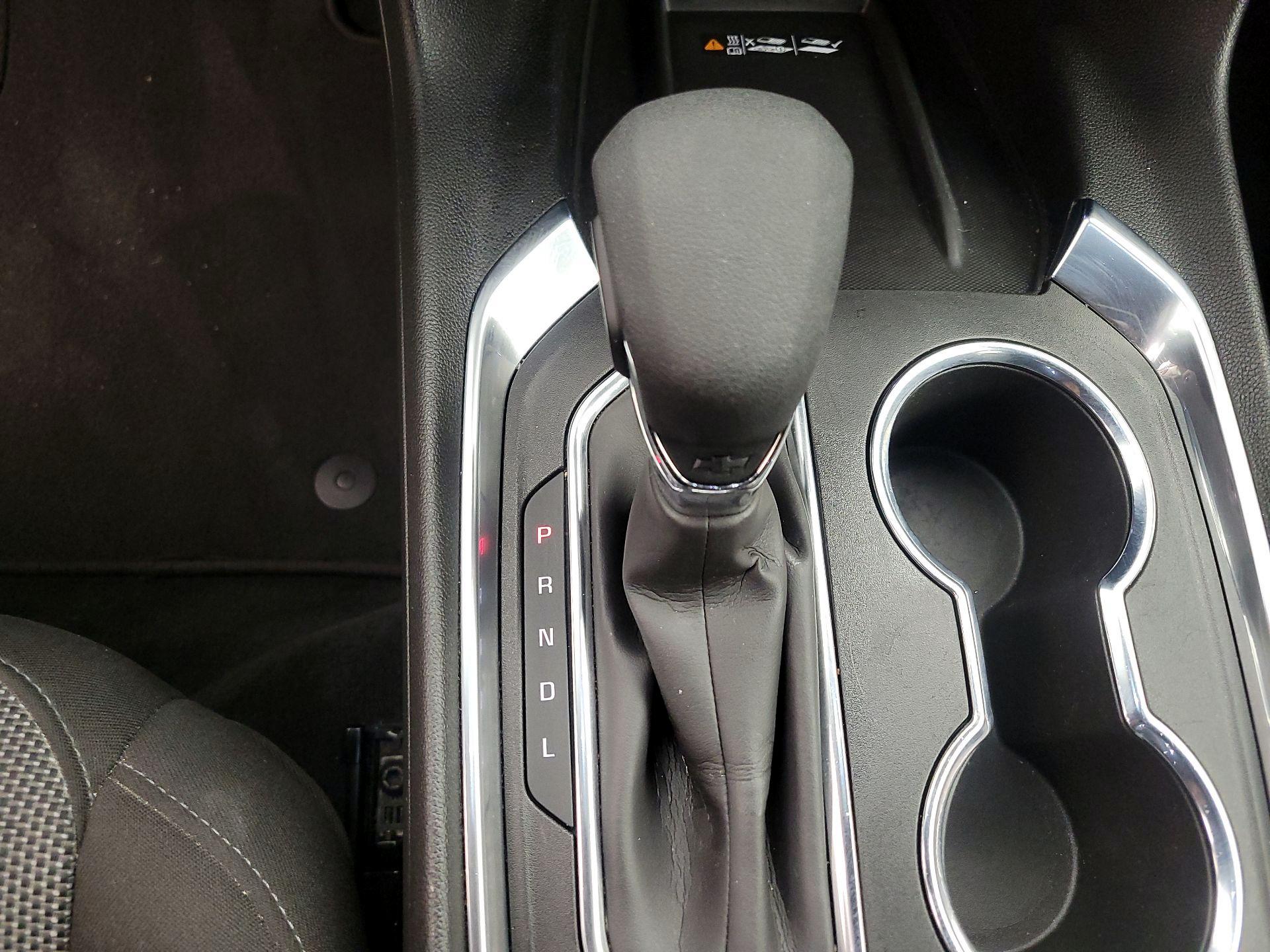 Thumbnail: 2023 Chevrolet Traverse - 18