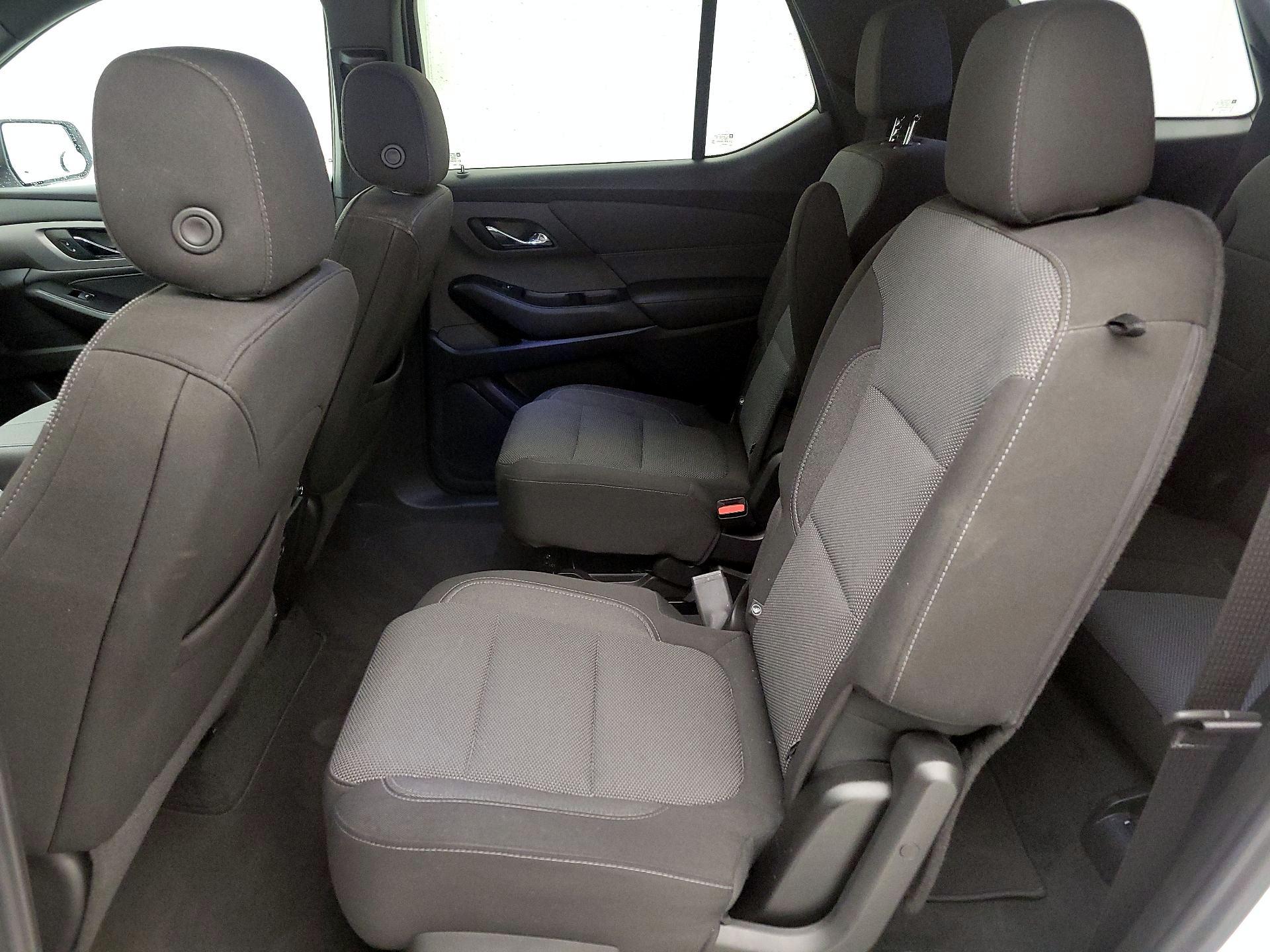 Thumbnail: 2023 Chevrolet Traverse - 20