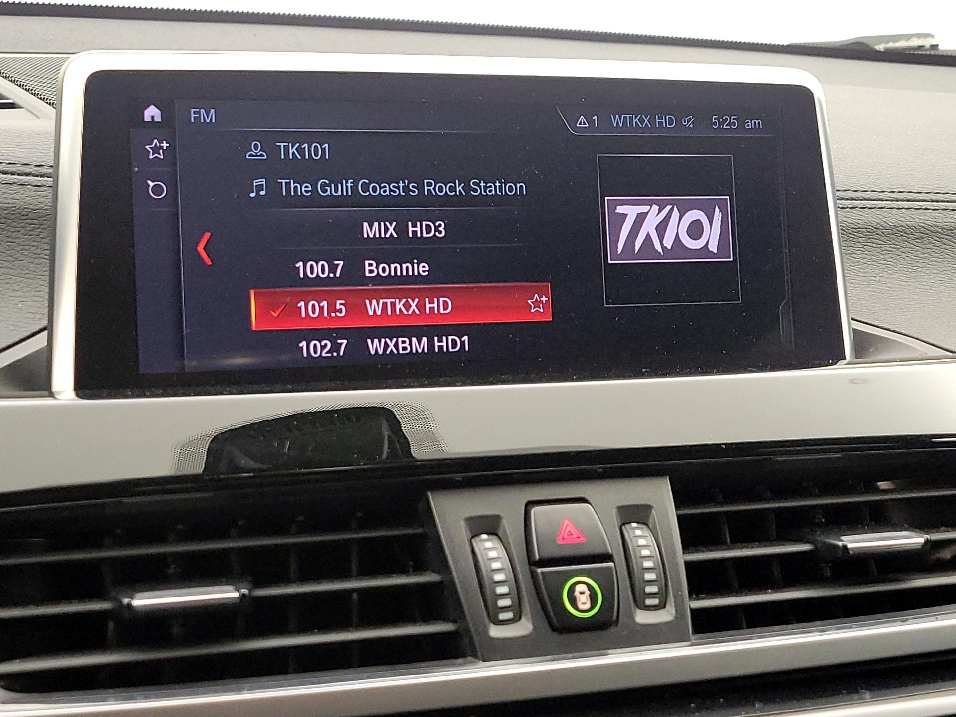 Thumbnail: 2021 BMW X2 - 15