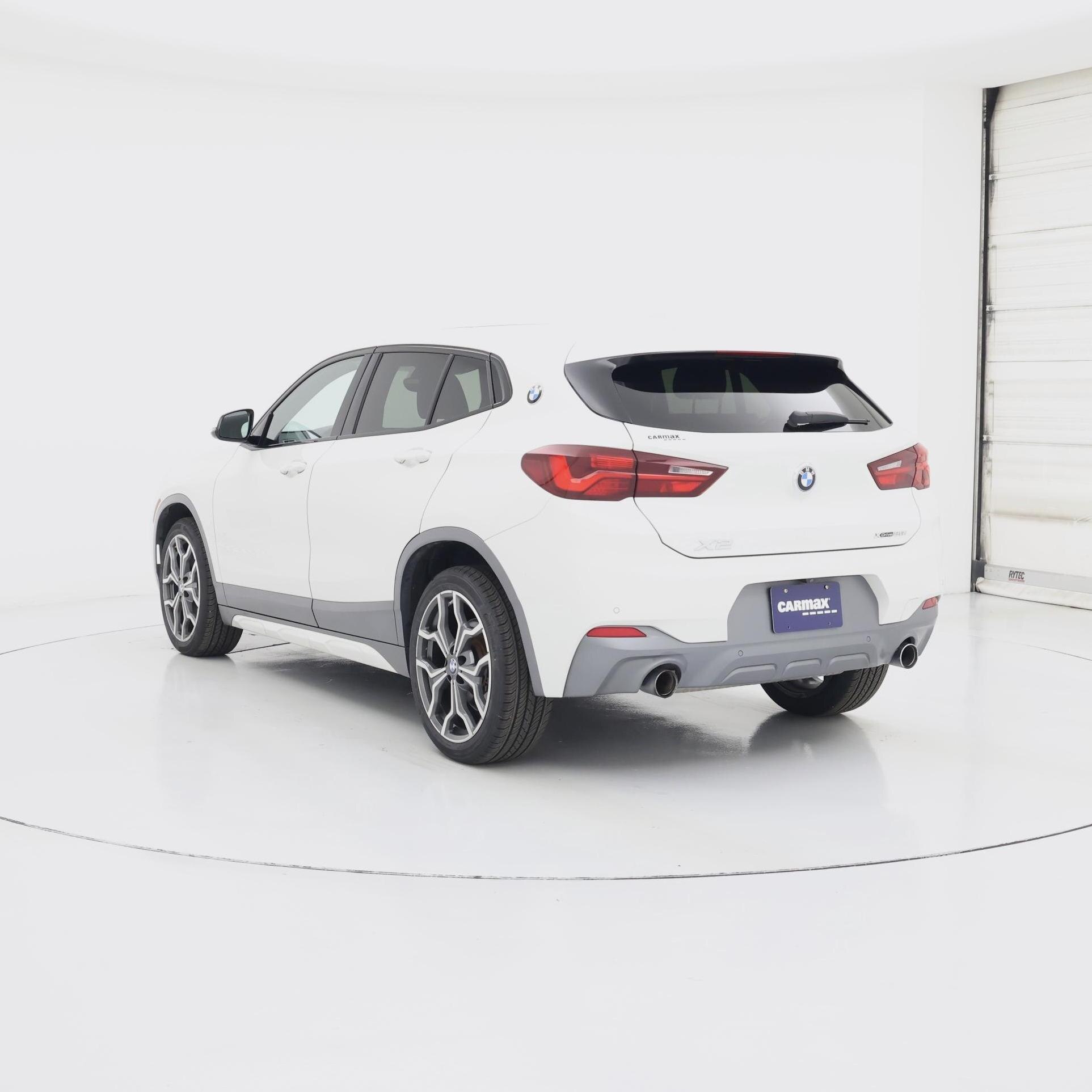 Thumbnail: 2021 BMW X2 - 2