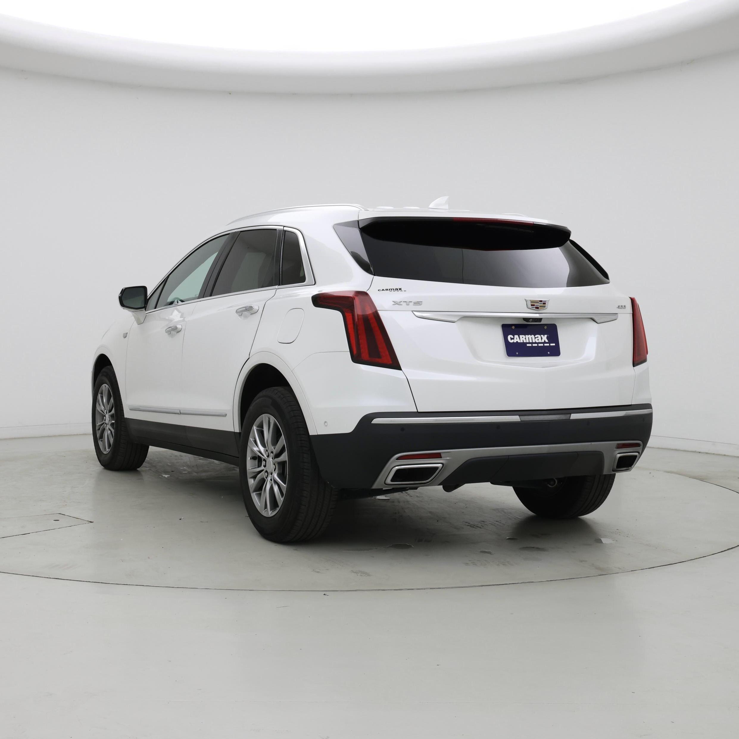 Thumbnail: 2023 Cadillac XT5 - 2