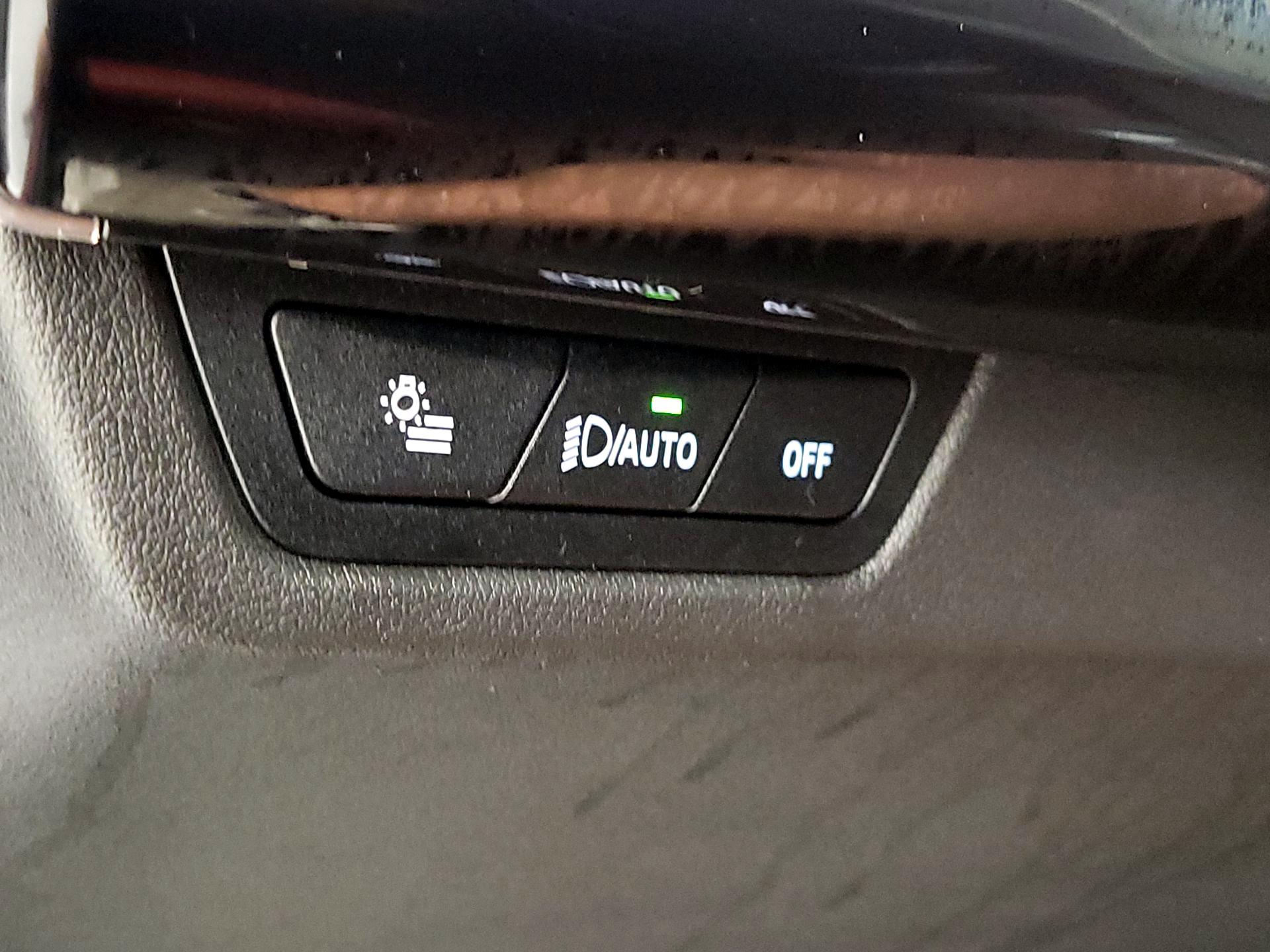 Thumbnail: 2025 BMW X2 - 13