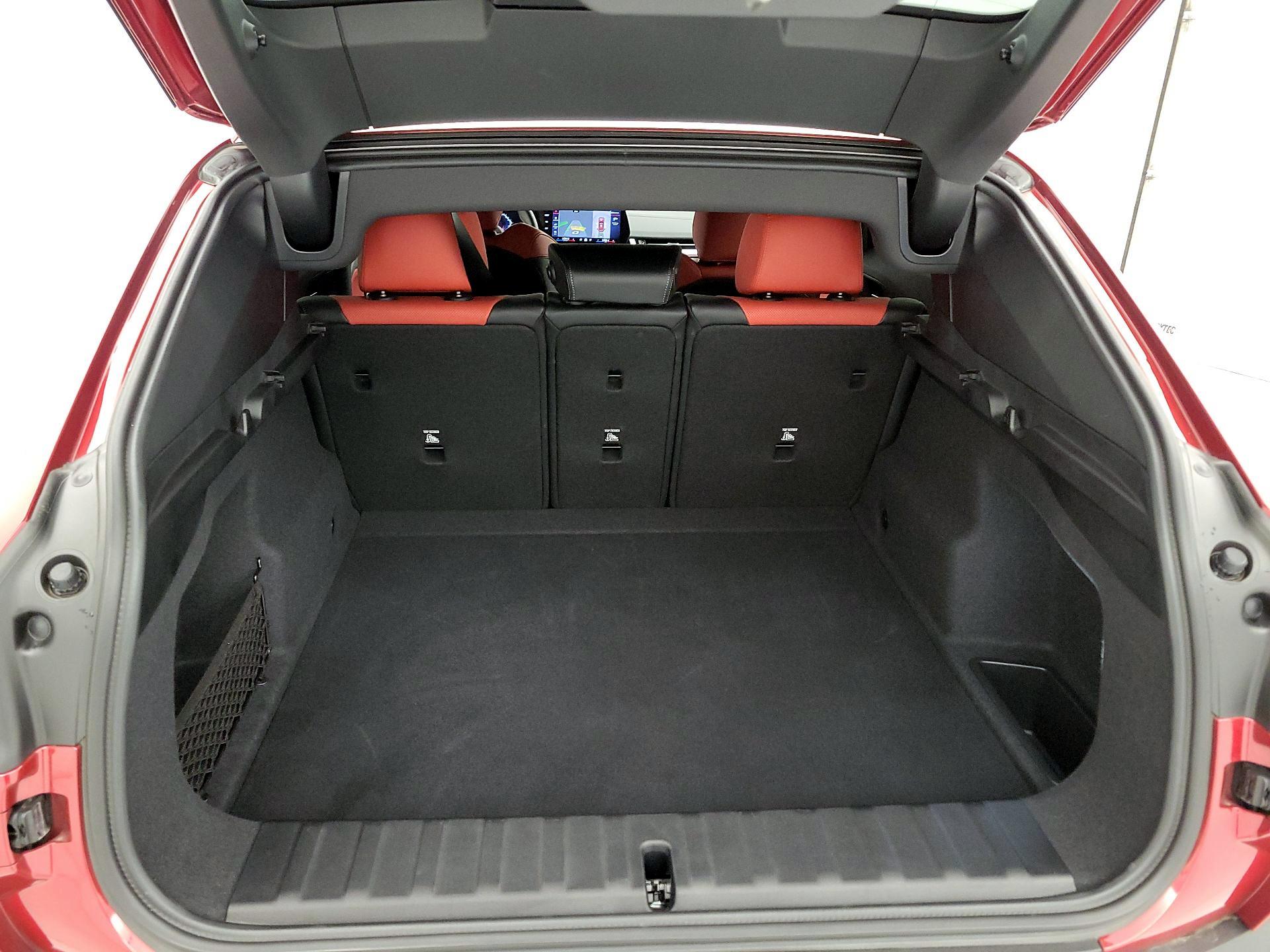 Thumbnail: 2025 BMW X2 - 19