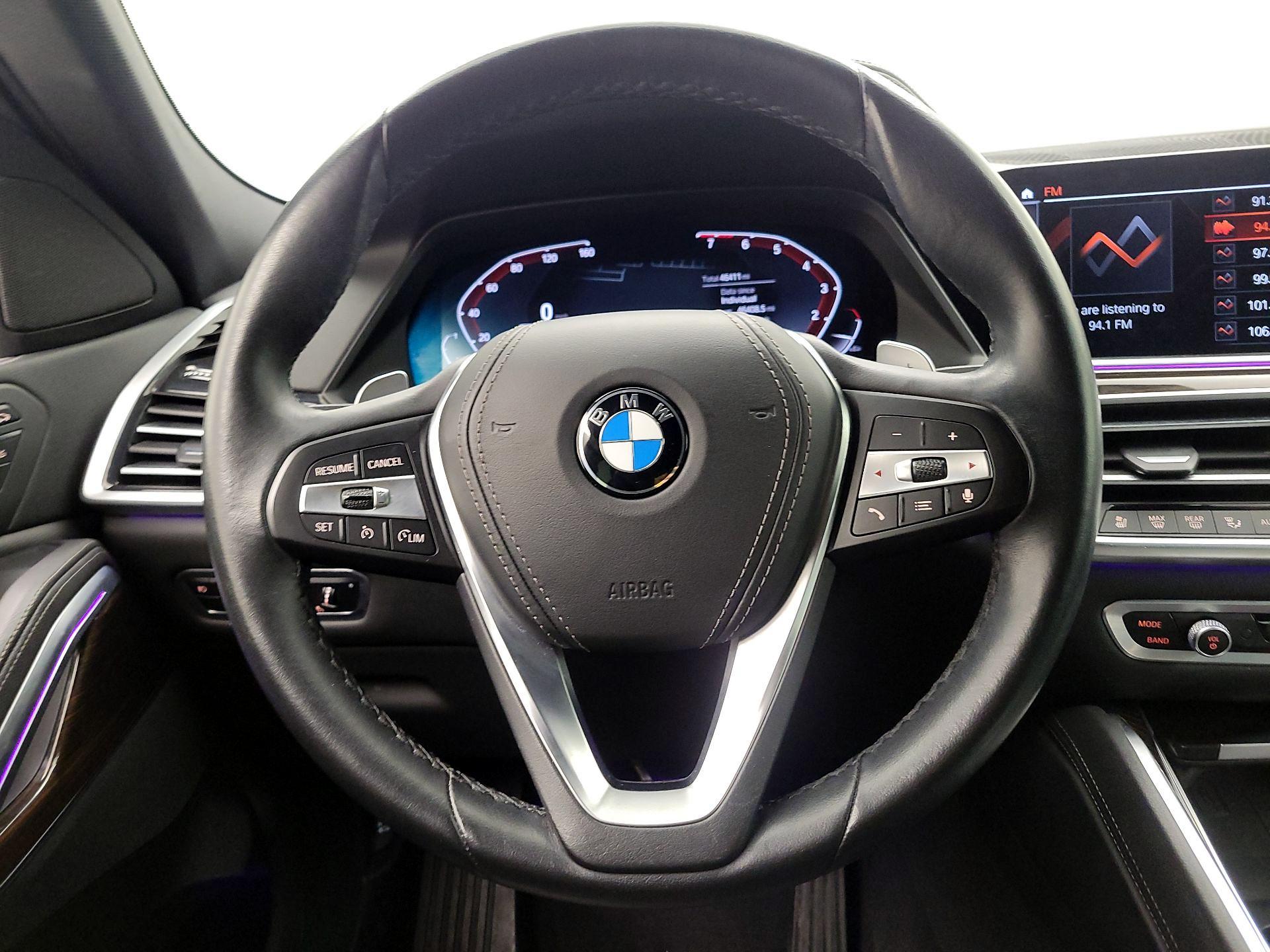 Thumbnail: 2021 BMW X6 - 10