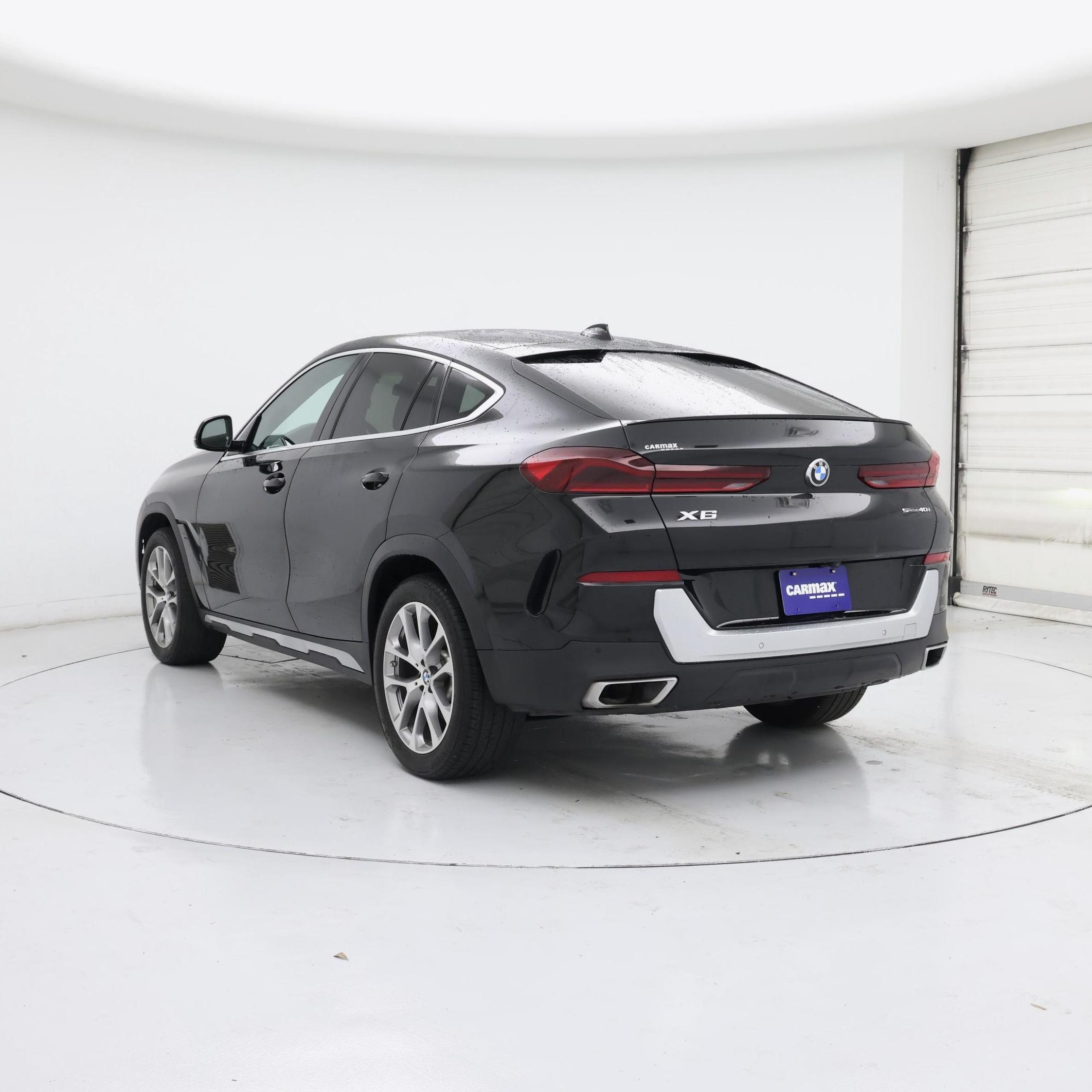 Thumbnail: 2021 BMW X6 - 2