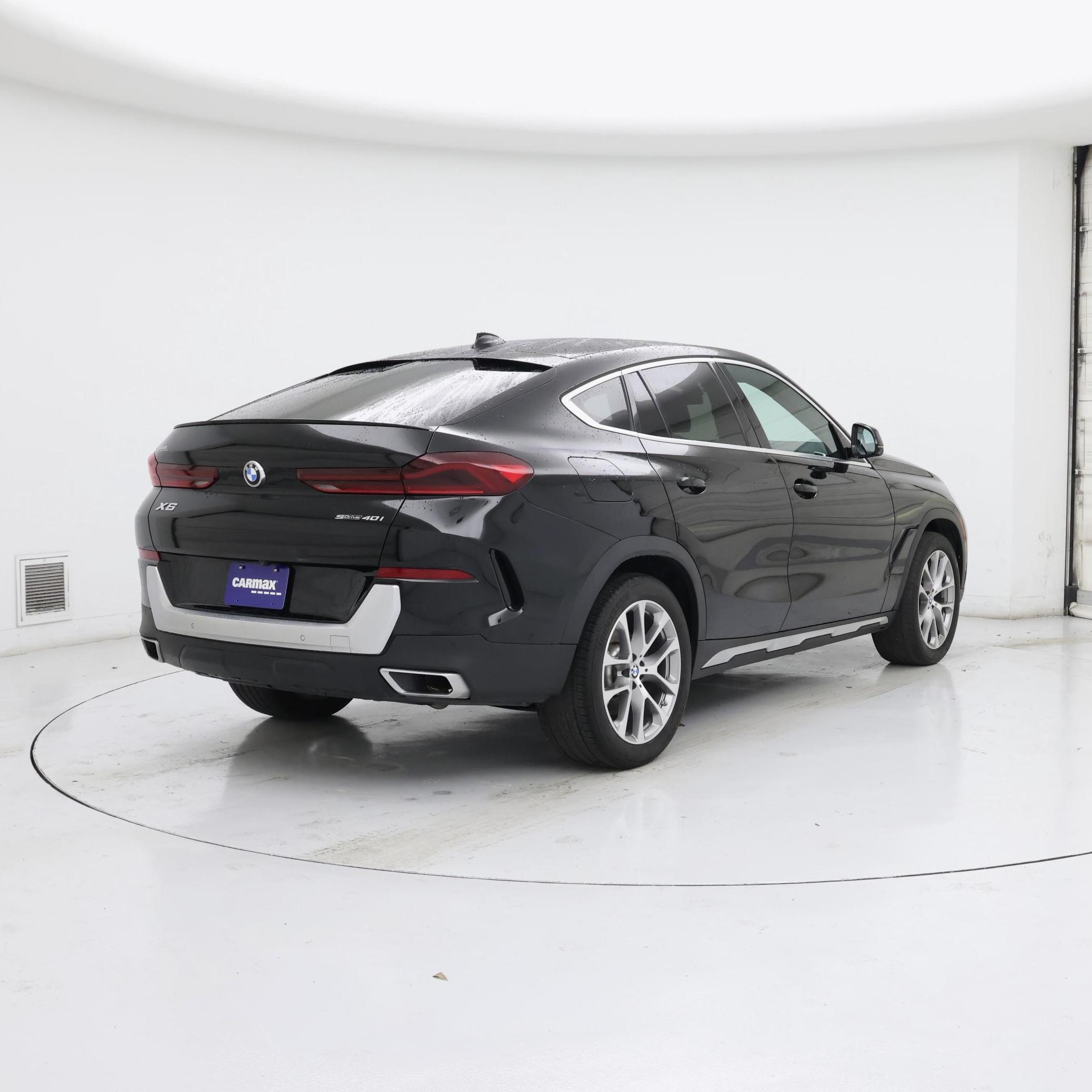 Thumbnail: 2021 BMW X6 - 8