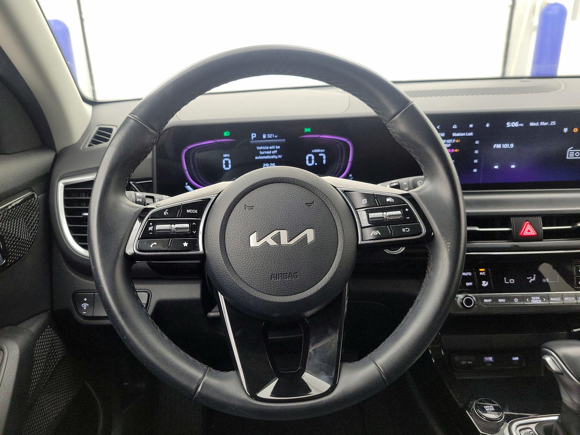 Thumbnail: 2025 Kia Seltos - 10