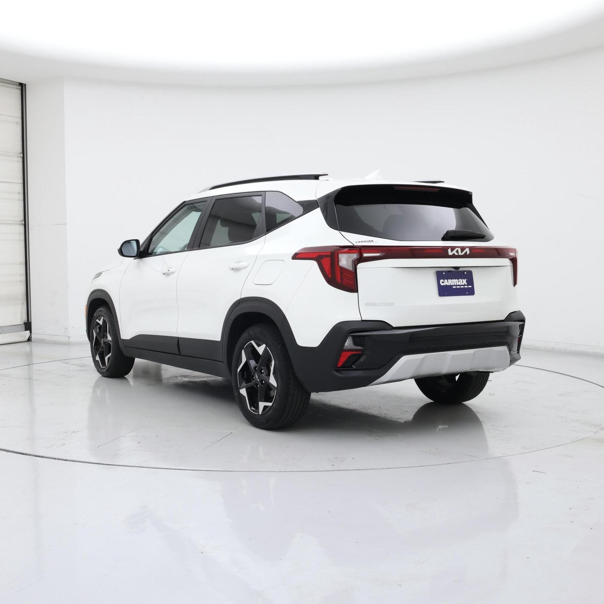 Thumbnail: 2025 Kia Seltos - 2