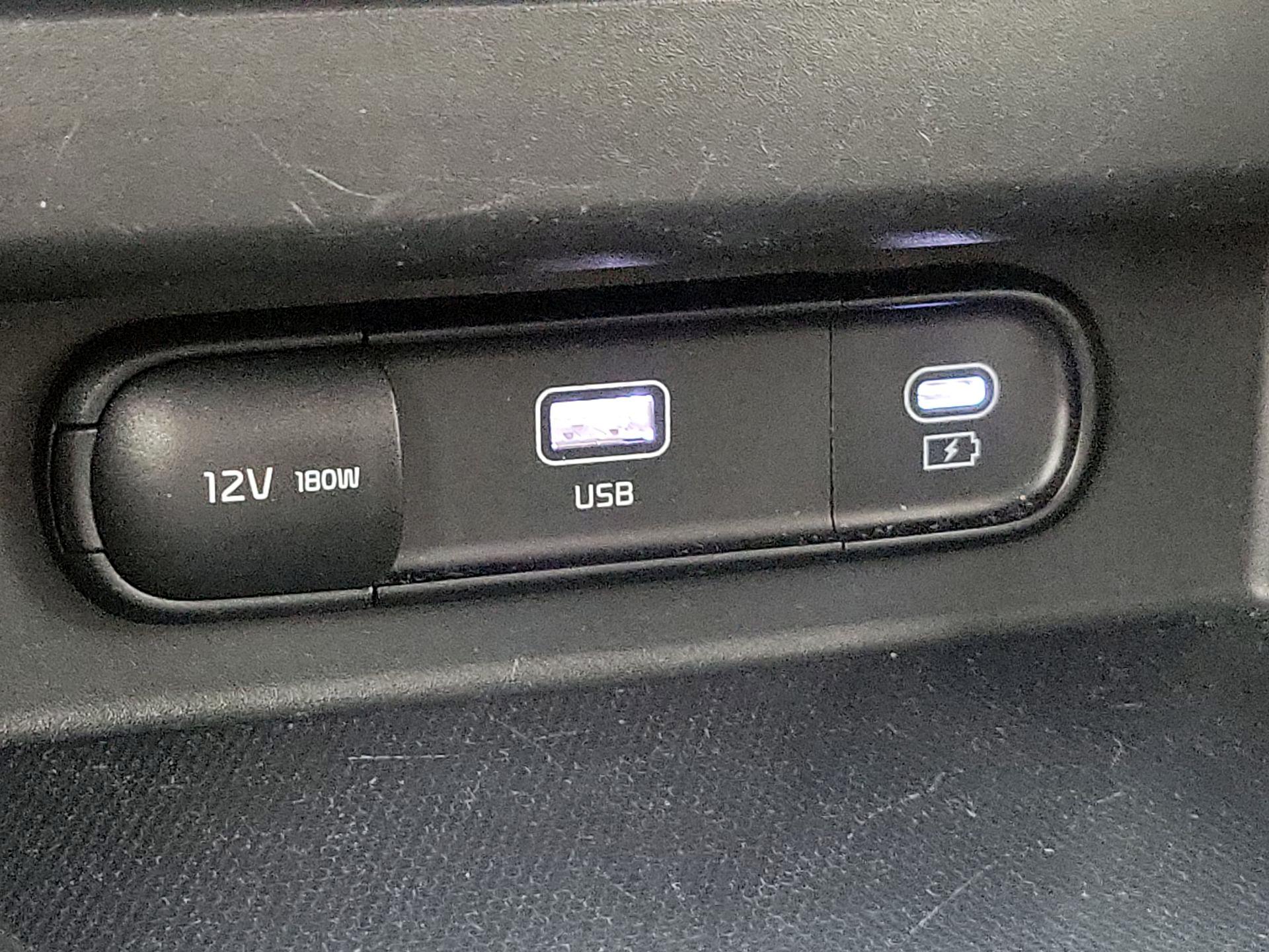 Thumbnail: 2025 Kia Seltos - 19