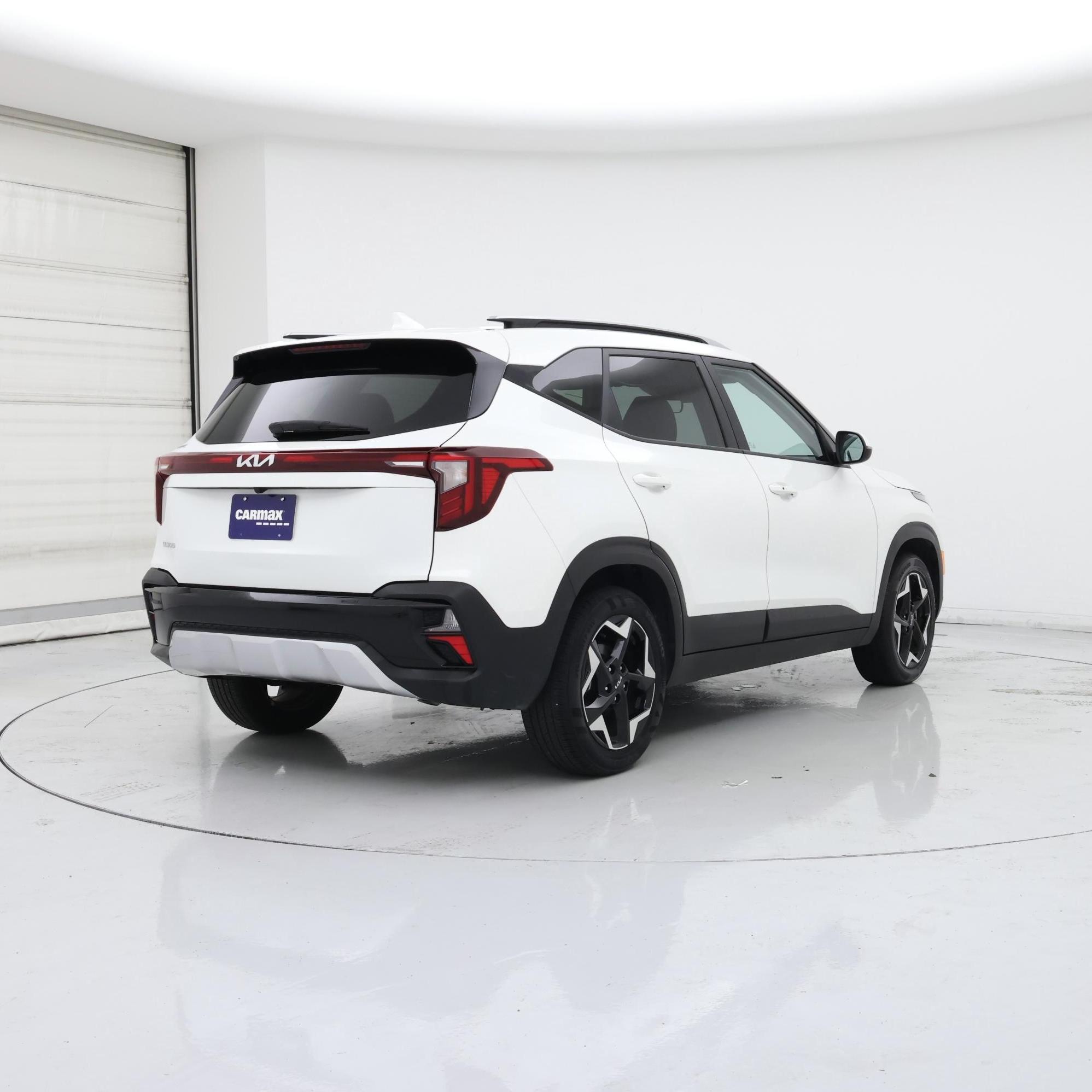 Thumbnail: 2025 Kia Seltos - 8