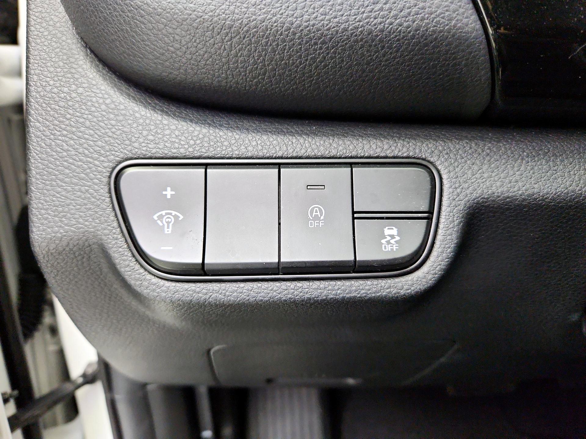 Thumbnail: 2025 Kia Seltos - 13