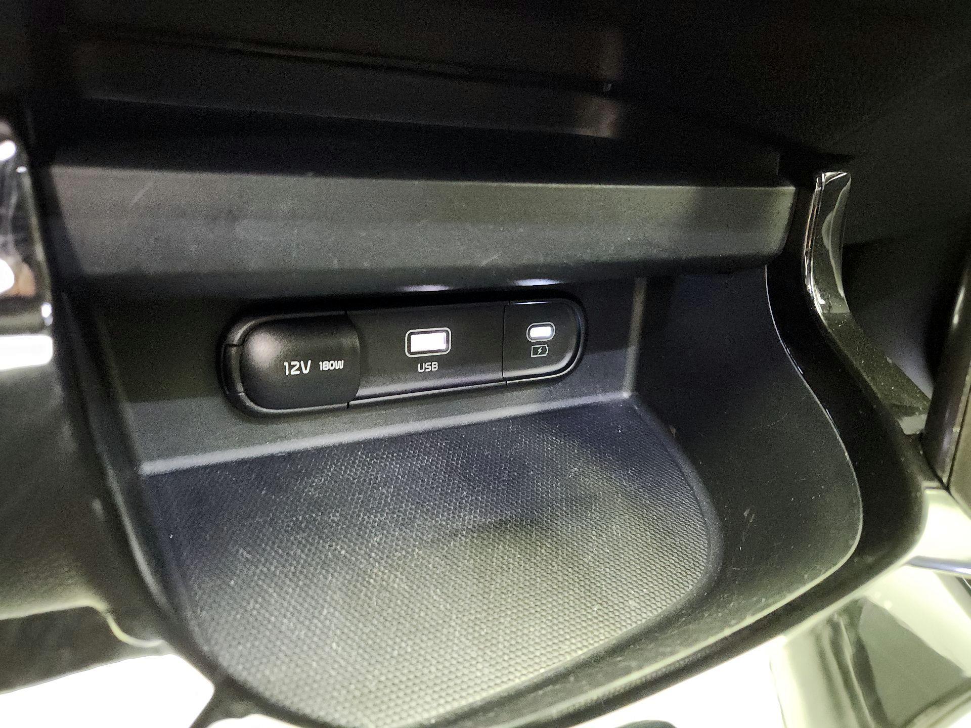 Thumbnail: 2025 Kia Seltos - 19