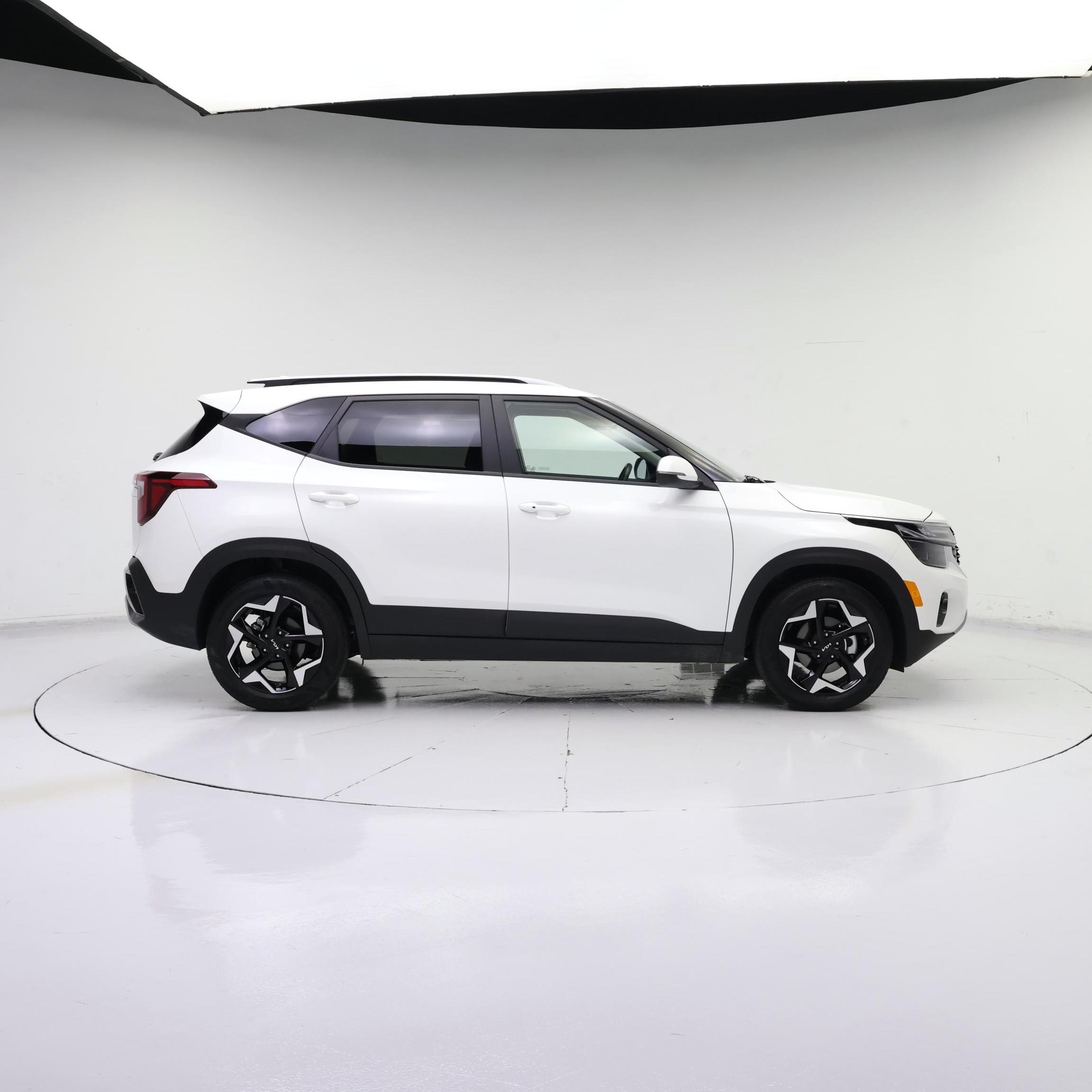 Thumbnail: 2025 Kia Seltos - 7